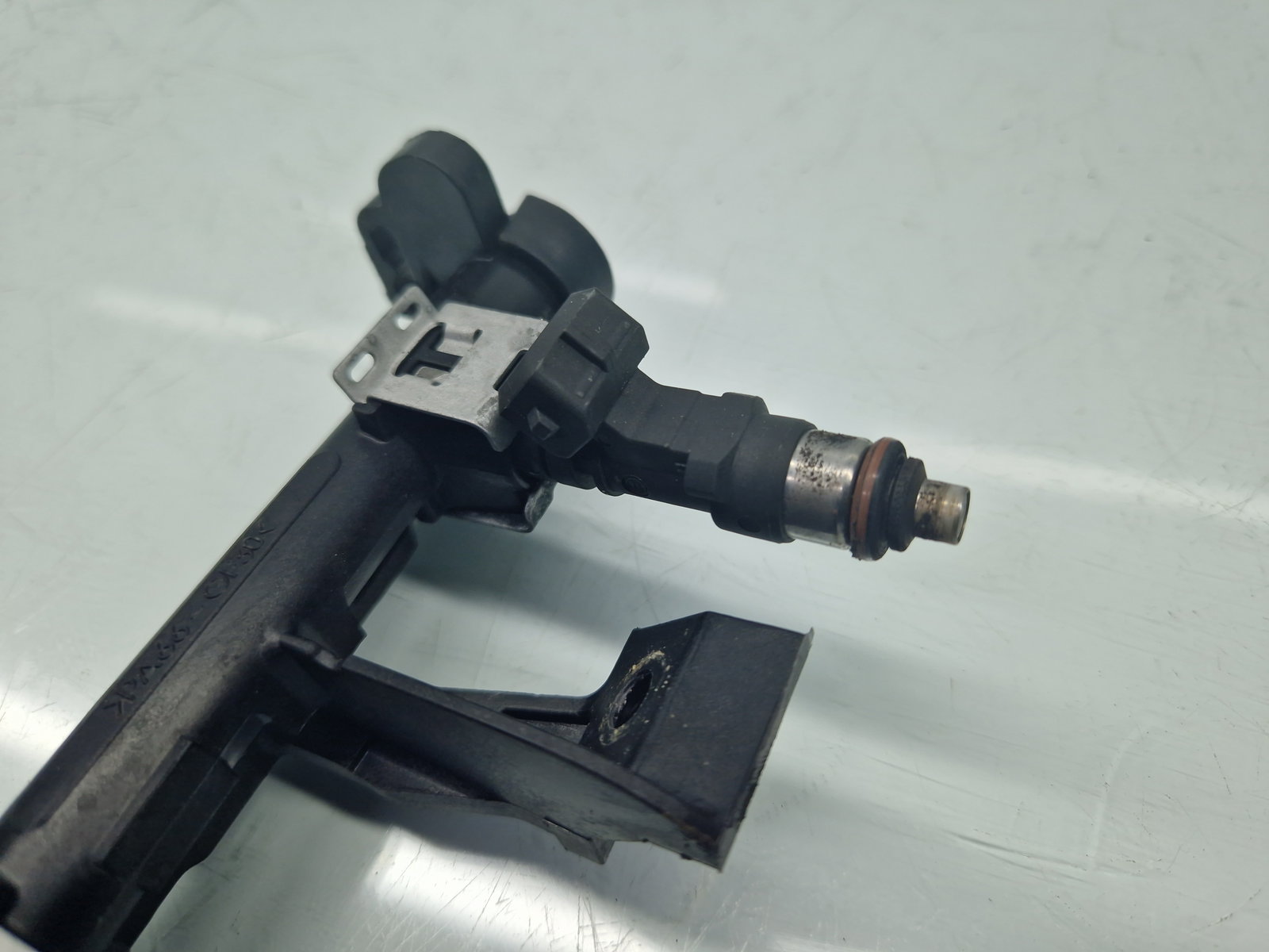 Rampa injectoare Ford Fiesta 6 [Fabr 2008-2019] 8A66-9H487-AB 1.25 Benz SNJA 60KW / 80CP - imagine 3