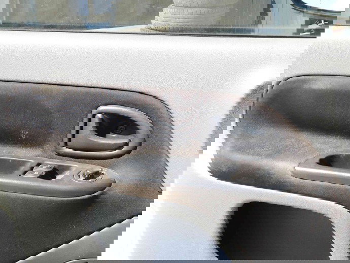 Tapiterie usa stanga fata OEM Renault Symbol / Thalia [Fabr 1998-2007] 1.5 K9K