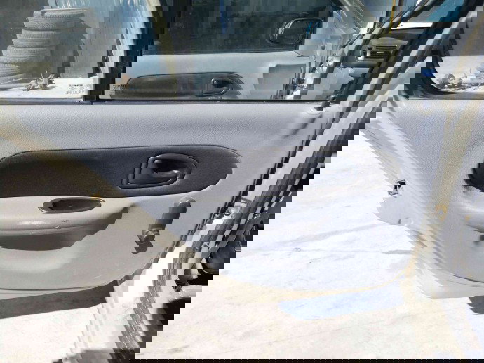 Tapiterie usa stanga spate OEM Renault Symbol / Thalia [Fabr 1998-2007] 1.5 K9K