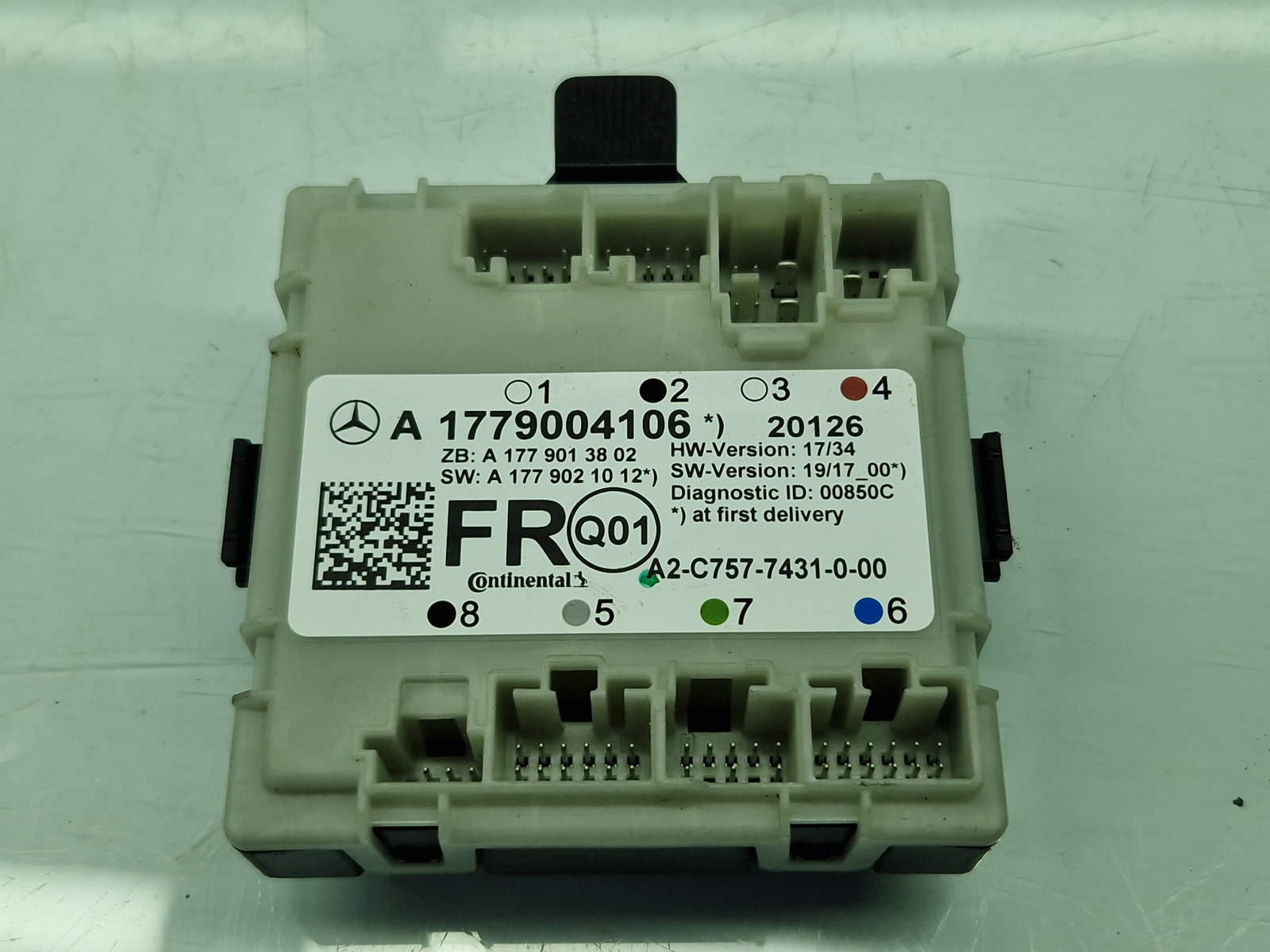 Modul confort Mercedes Clasa A (W177) [Fabr 2019-2024] A1779004106 - imagine 1