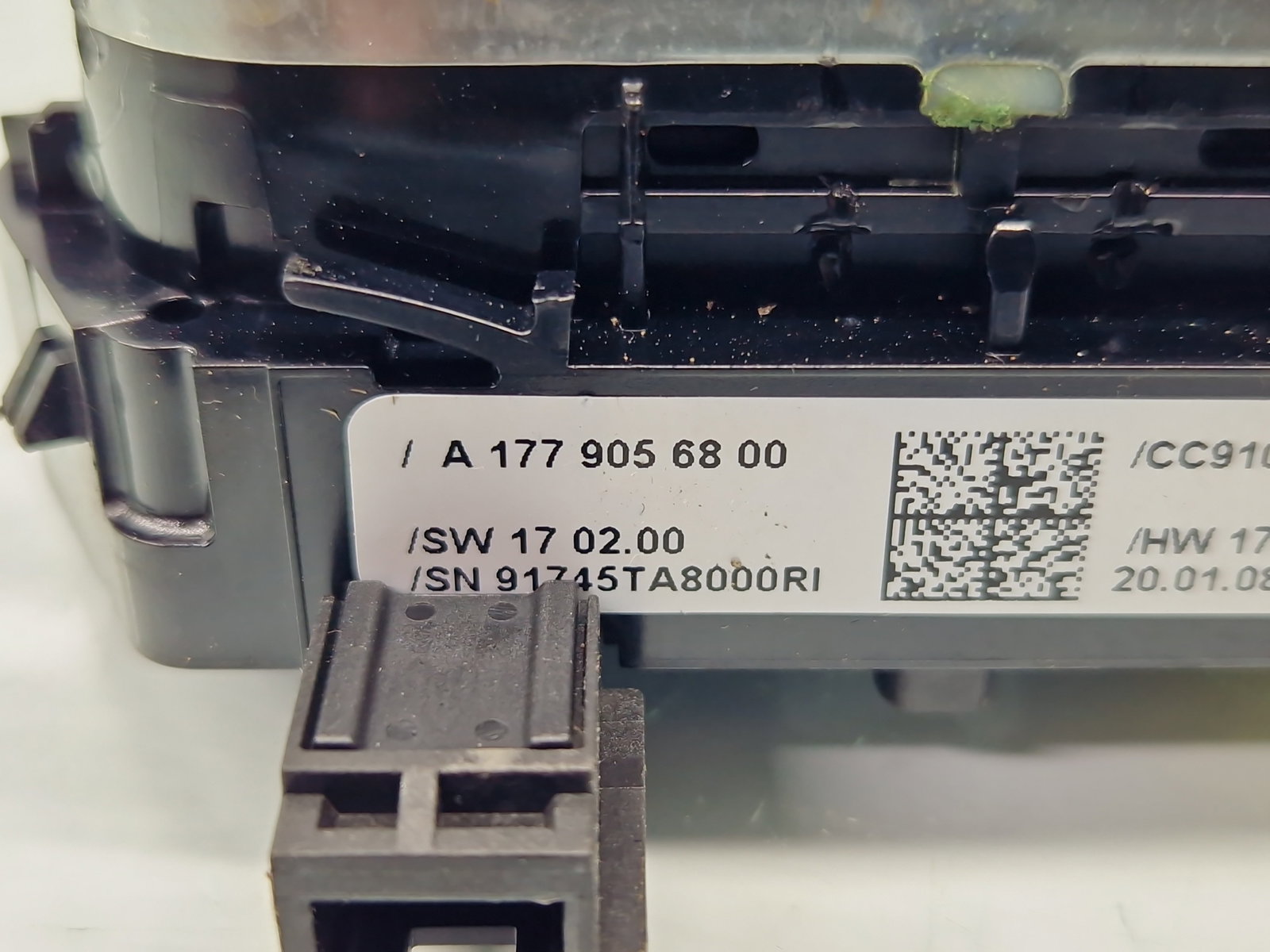 Buton incalzire scaune Mercedes Clasa A (W177) [Fabr 2019-2024] A1779056800 - imagine 4