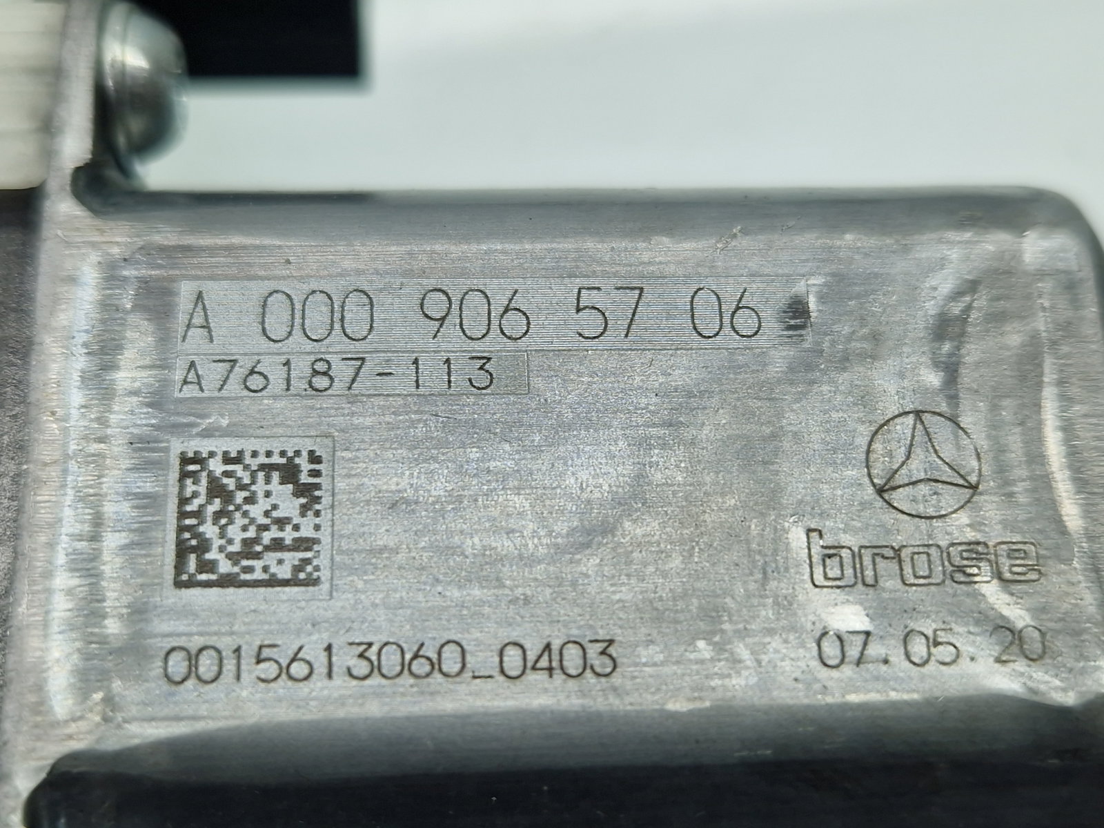 Motoras geam dreapta fata Mercedes Clasa A (W177) [Fabr 2019-2024] Berlina AMG A0009065706 - imagine 5