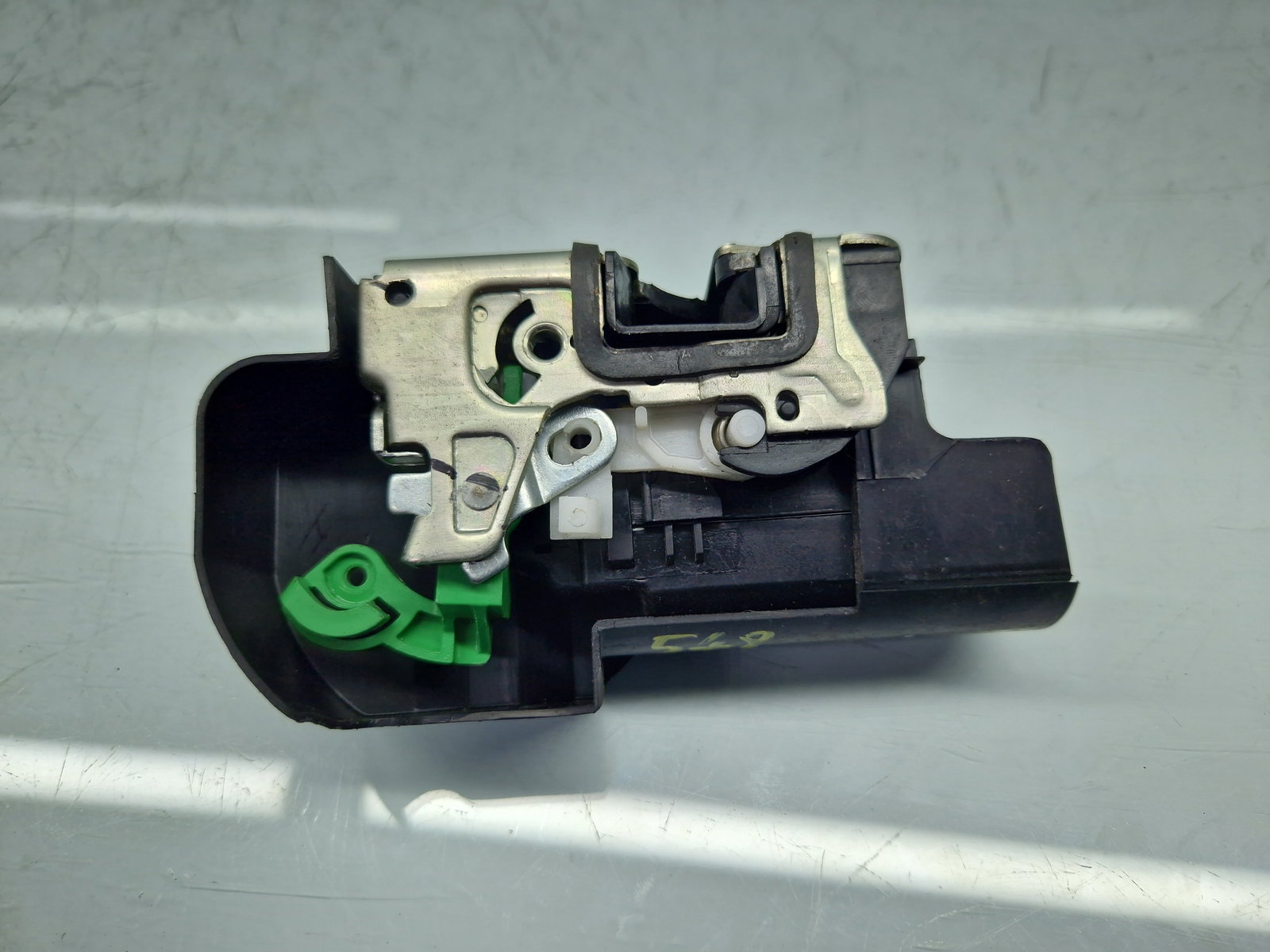 Broasca usa dreapta spate Dacia Duster [Fabr 2010-2017] SUV Facelift 825020966R - imagine 4