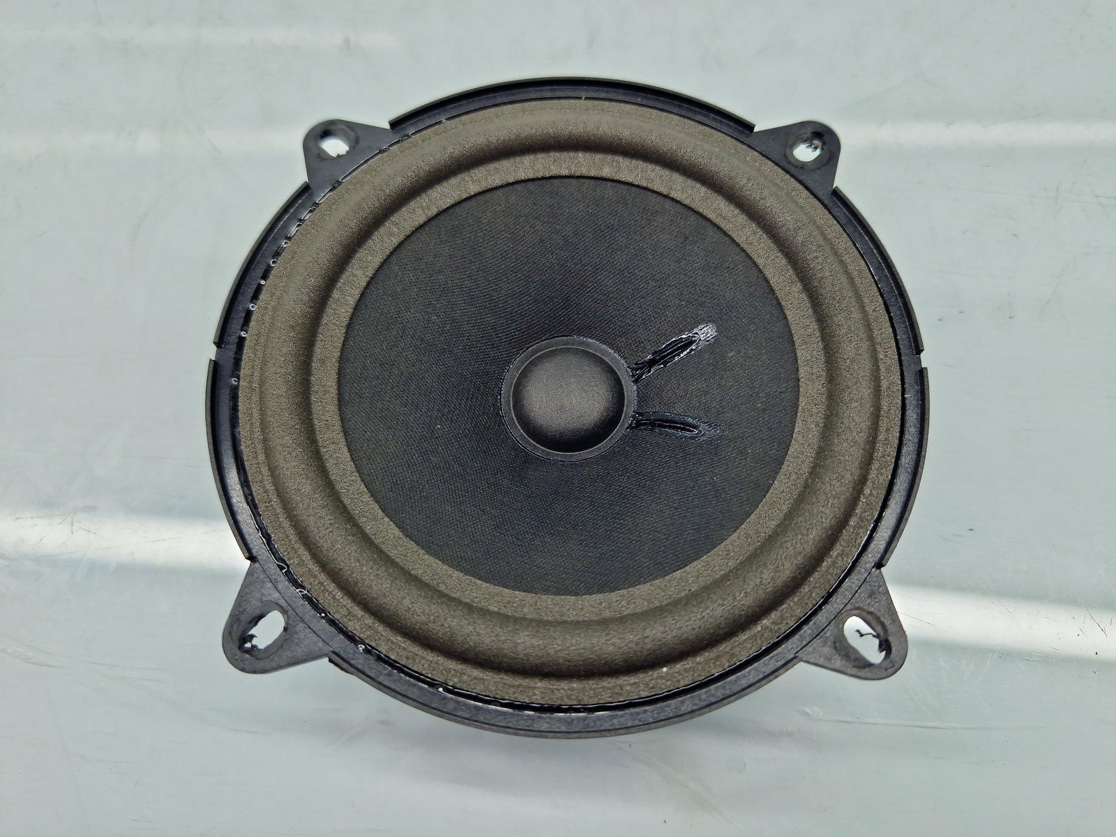 Boxa dreapta spate Dacia Duster [Fabr 2010-2017] OEM - imagine 1