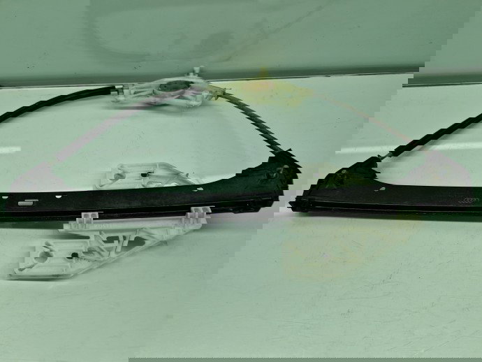 Macara electrica geam stanga spate AUDI A3 (8VS) [Fabr 2013-prezent] Berlina S-line 8V4839461