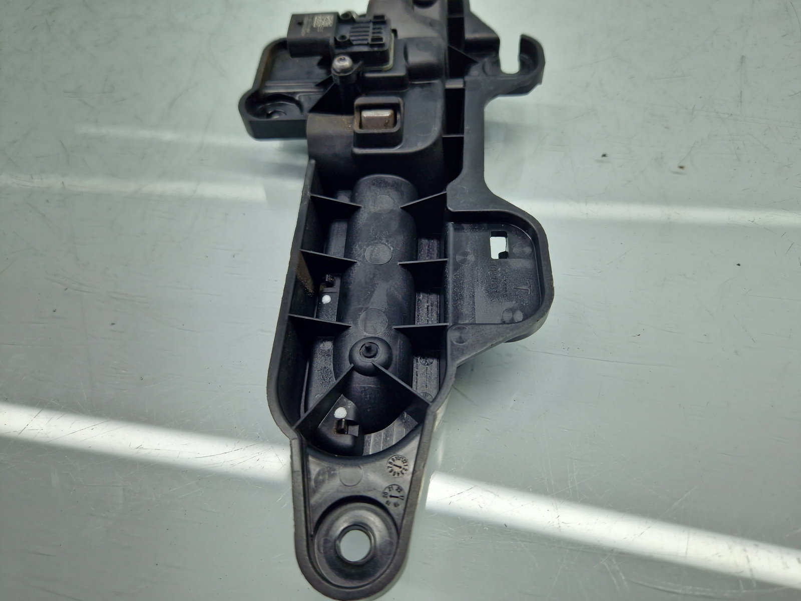 Maner usa stanga spate TESLA Model 3 [Fabr 2020-2025] Pearl White - imagine 5