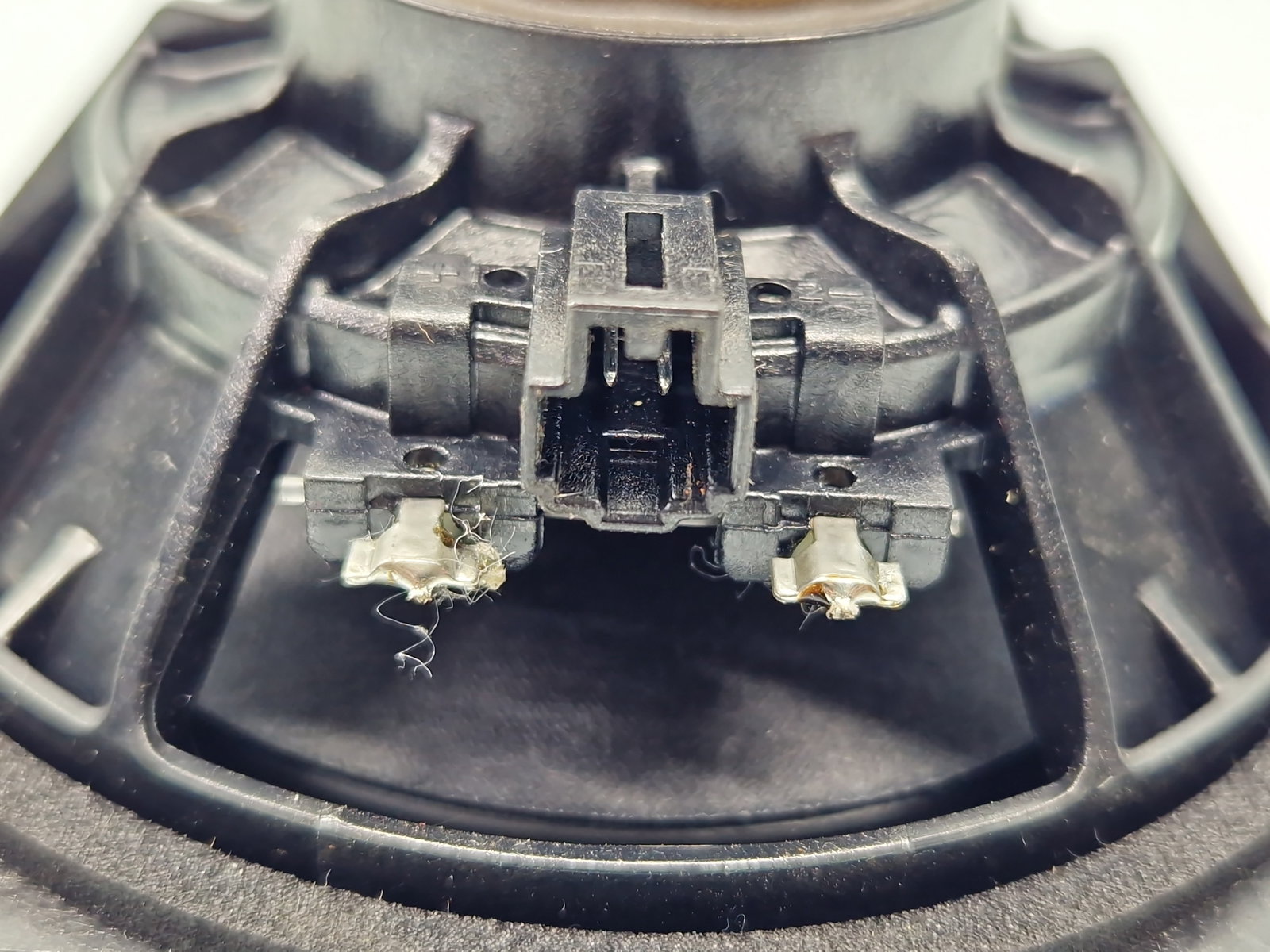 Boxa dreapta spate TESLA Model 3 [Fabr 2020-2025] 1079742-00-A - imagine 3