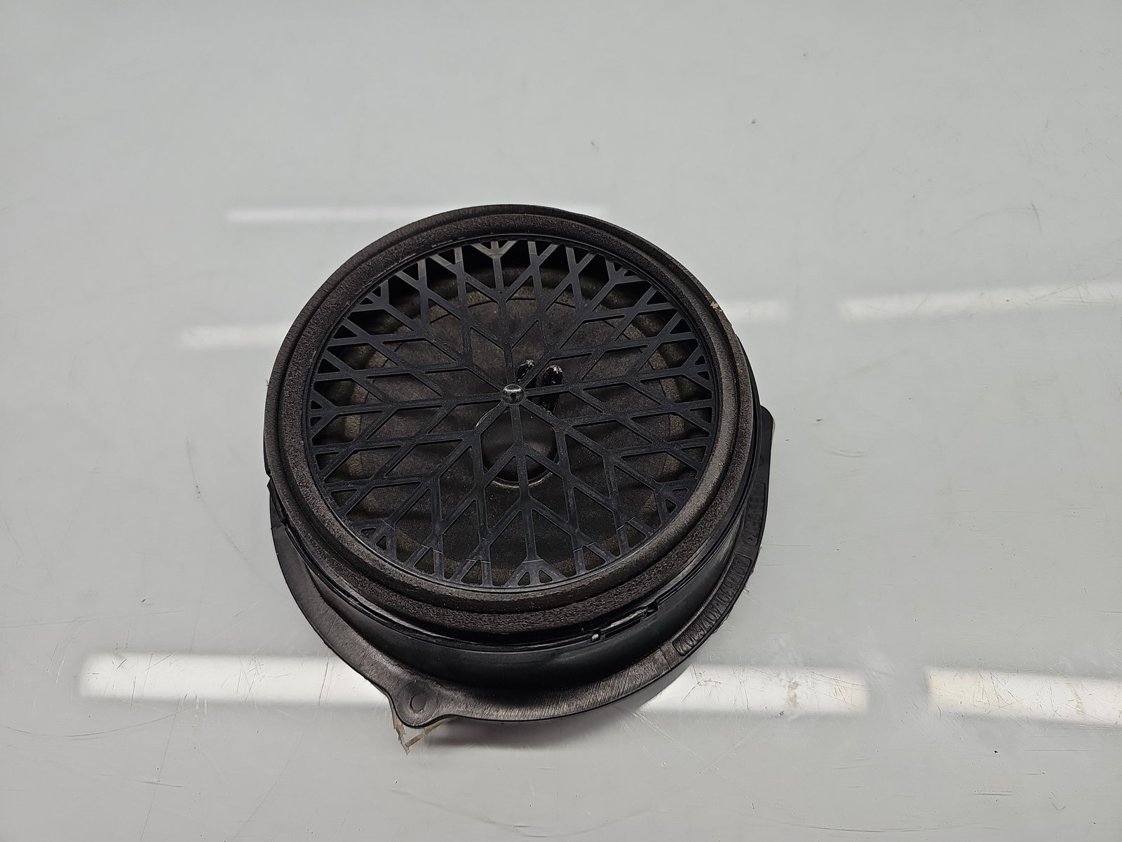 Boxa stanga spate AUDI A4 (8K2, B8.5) [Fabr 2008-2015] 8K0035411 - imagine 1