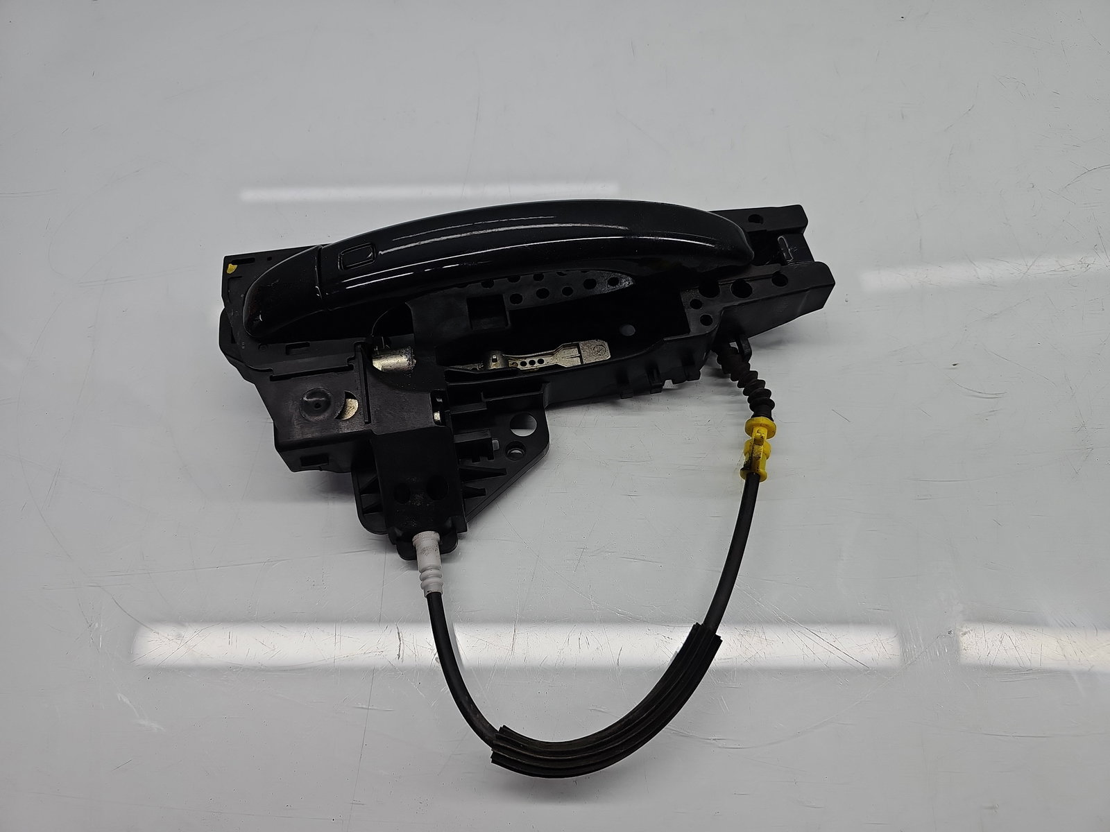 Maner usa dreapta spate AUDI A4 (8K2, B8.5) [Fabr 2008-2015] Berlina Facelift LZ9Y - imagine 1