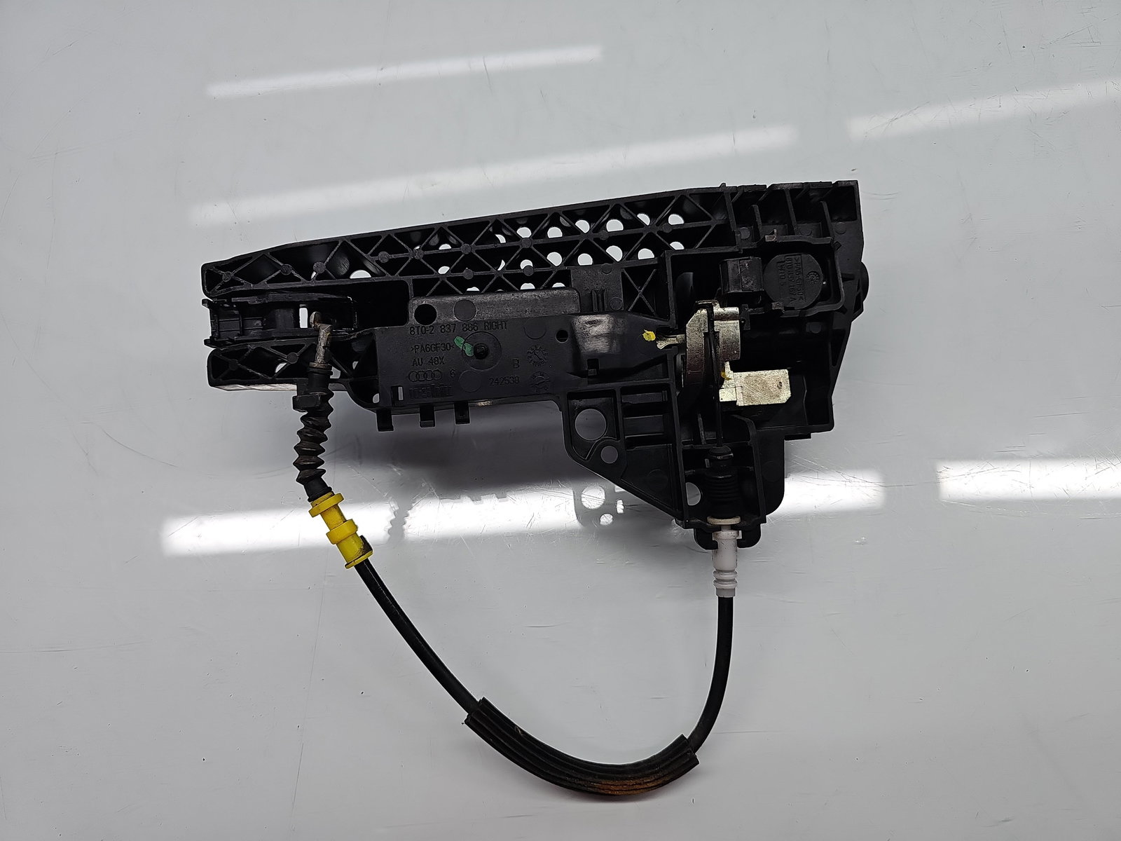 Maner usa dreapta spate AUDI A4 (8K2, B8.5) [Fabr 2008-2015] Berlina Facelift LZ9Y - imagine 3