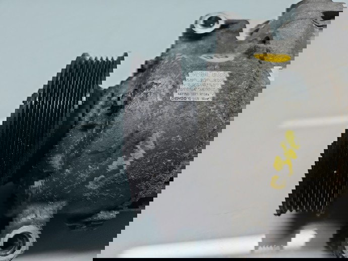 Compresor clima Volkswagen Tiguan (5N) [Fabr 2007-2016] 5N0820803F 2.0 TDI CFFB 103KW / 140CP