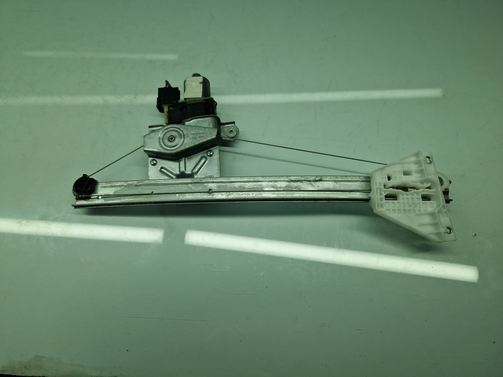 Macara electrica geam stanga spate Skoda Octavia 3 (5E3) [Fabr 2012-2020] Berlina CJ54S27001BG - imagine 3