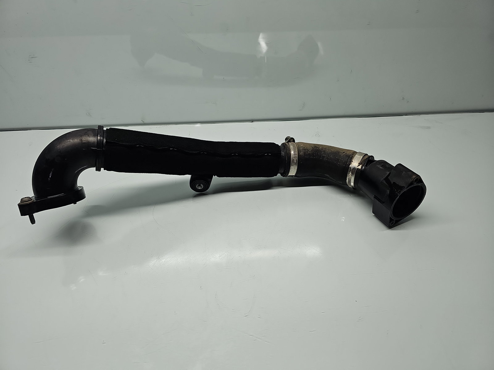 Tub intercooler Volkswagen Golf 7 (5G) [Fabr 2014-prezent] 04L145762AD 1.6 TDI CLHA 77KW / 105CP - imagine 1