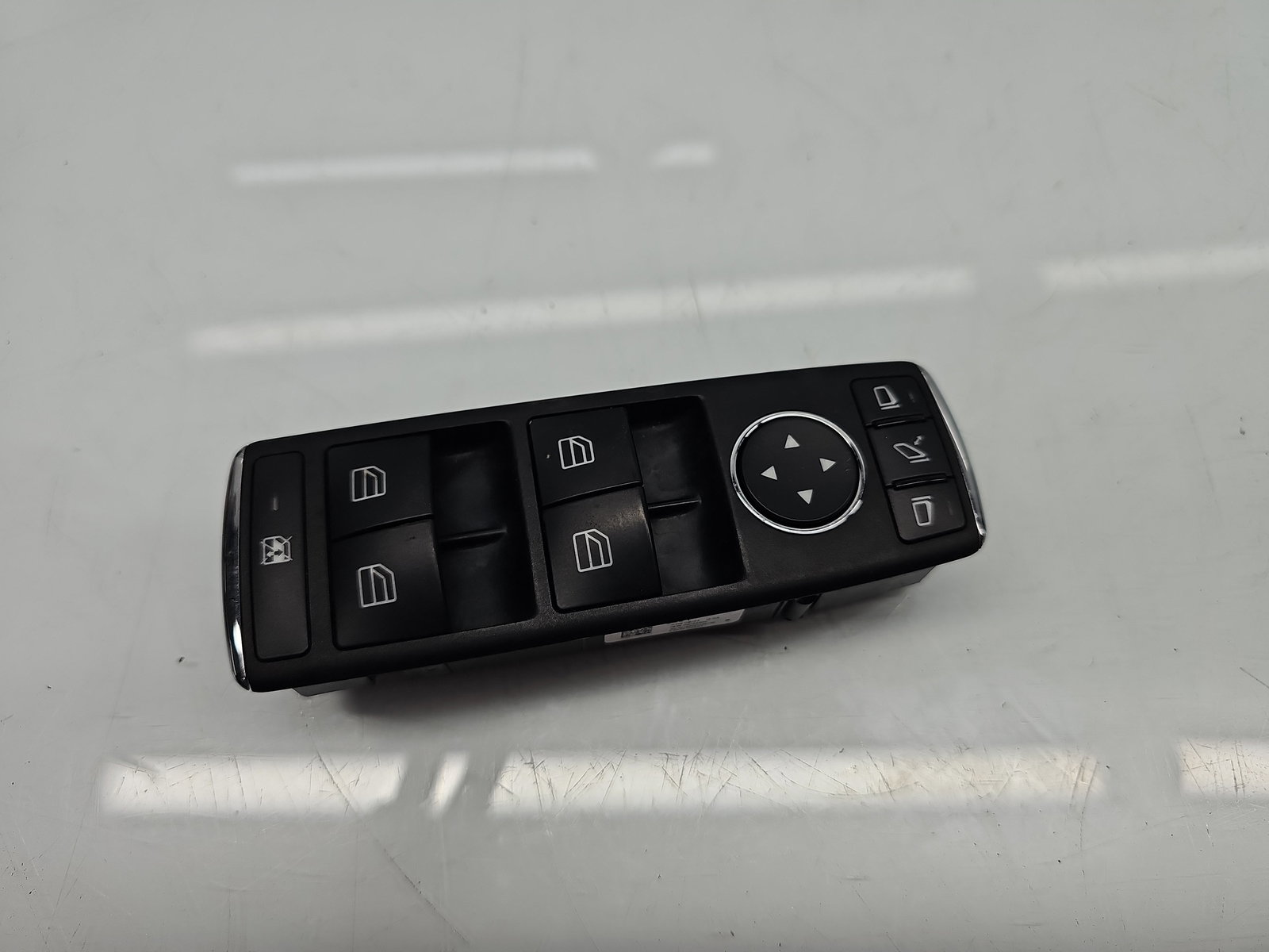 Butoane comanda geamuri sofer Mercedes Clasa C (W204) [Fabr 2007-2014] A2128208310 - imagine 1
