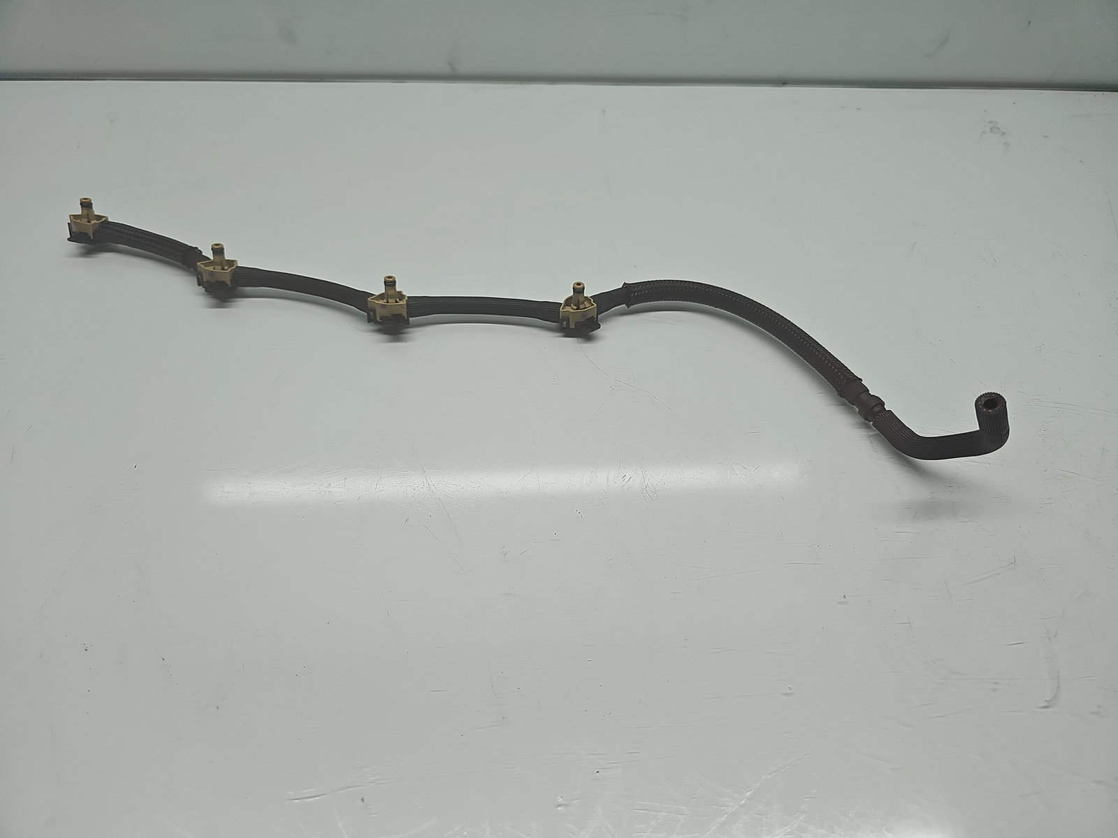 Conducta retur injectoare Volkswagen Golf 7 (5G) [Fabr 2014-prezent] OEM 1.6 TDI CLHA 77KW / 105CP - imagine 1