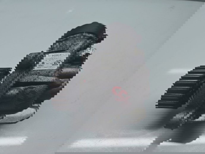 Pompa inalta presiune Volkswagen Golf 7 (5G) [Fabr 2014-prezent] 04L130755D/0445010537 1.6 TDI CLHA 77KW / 105CP