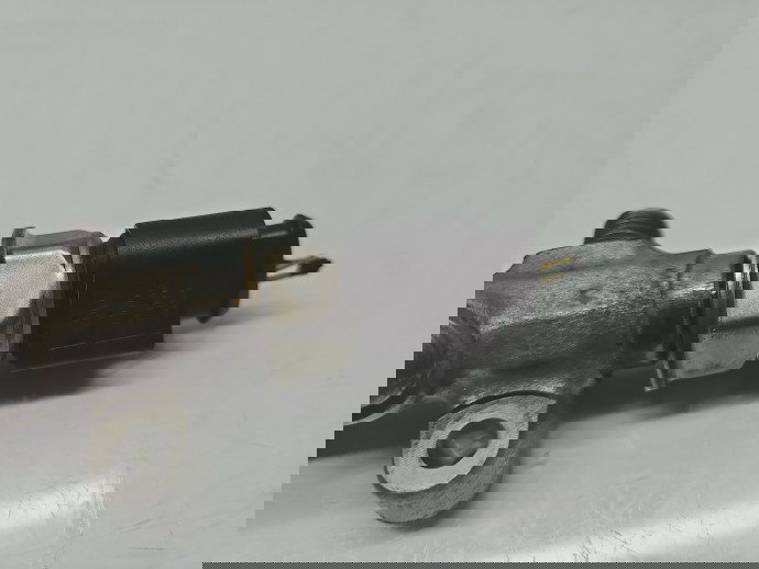 Rampa injectoare Volkswagen Golf 7 (5G) [Fabr 2014-prezent] 04L089B 1.6 TDI CLHA 77KW / 105CP