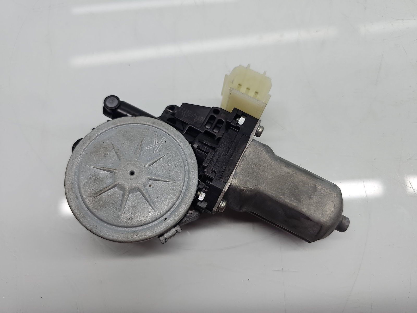 Motoras geam stanga fata Nissan X-Trail (T32) [Fabr 2013-prezent] 80730-4CA0A - imagine 4