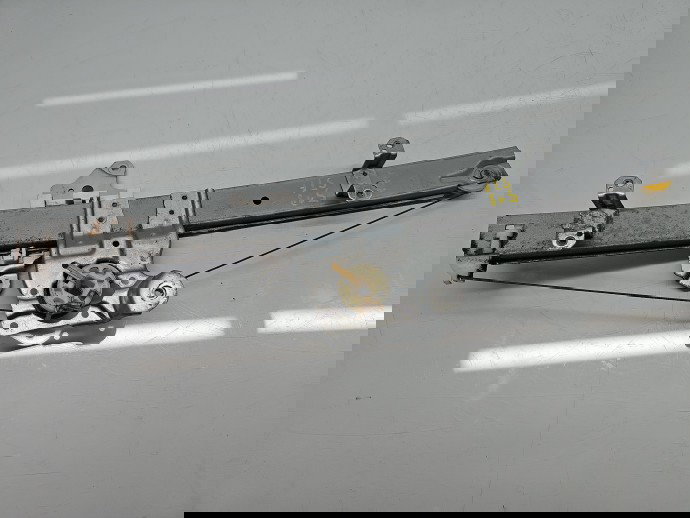 Macara electrica geam stanga fata Nissan X-Trail (T32) [Fabr 2013-prezent] OEN