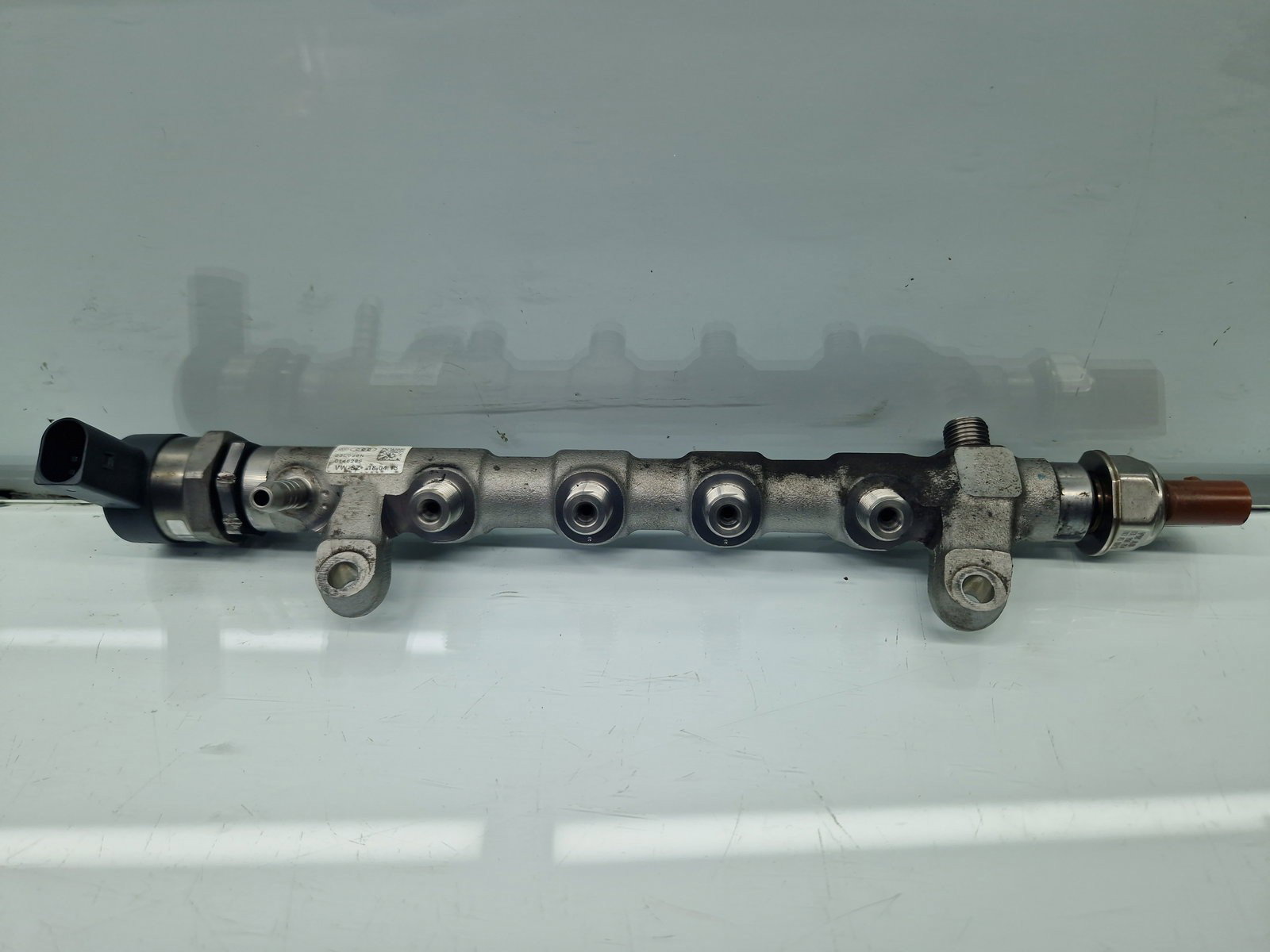 Rampa injectoare Volkswagen Golf 6 (5K1) [Fabr 2009-2013] 03L089N 2.0 TDI CFFB 103KW / 140CP - imagine 1