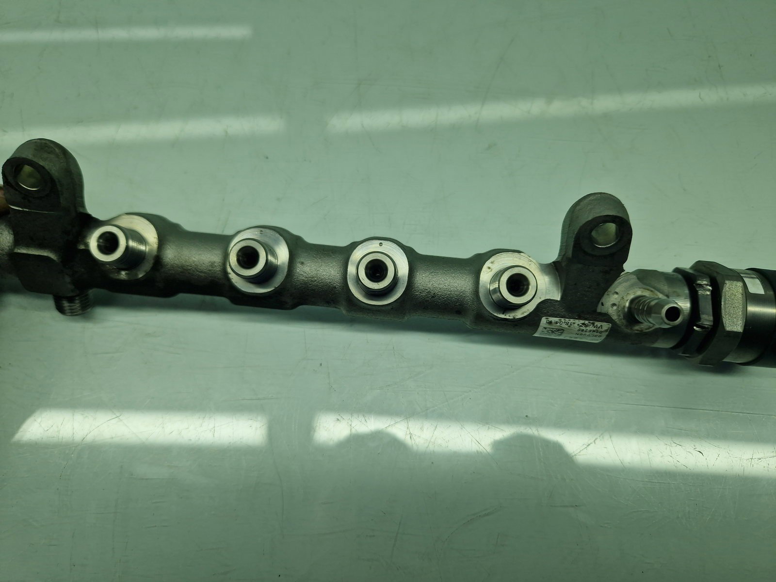 Rampa injectoare Volkswagen Golf 6 (5K1) [Fabr 2009-2013] 03L089N 2.0 TDI CFFB 103KW / 140CP - imagine 3