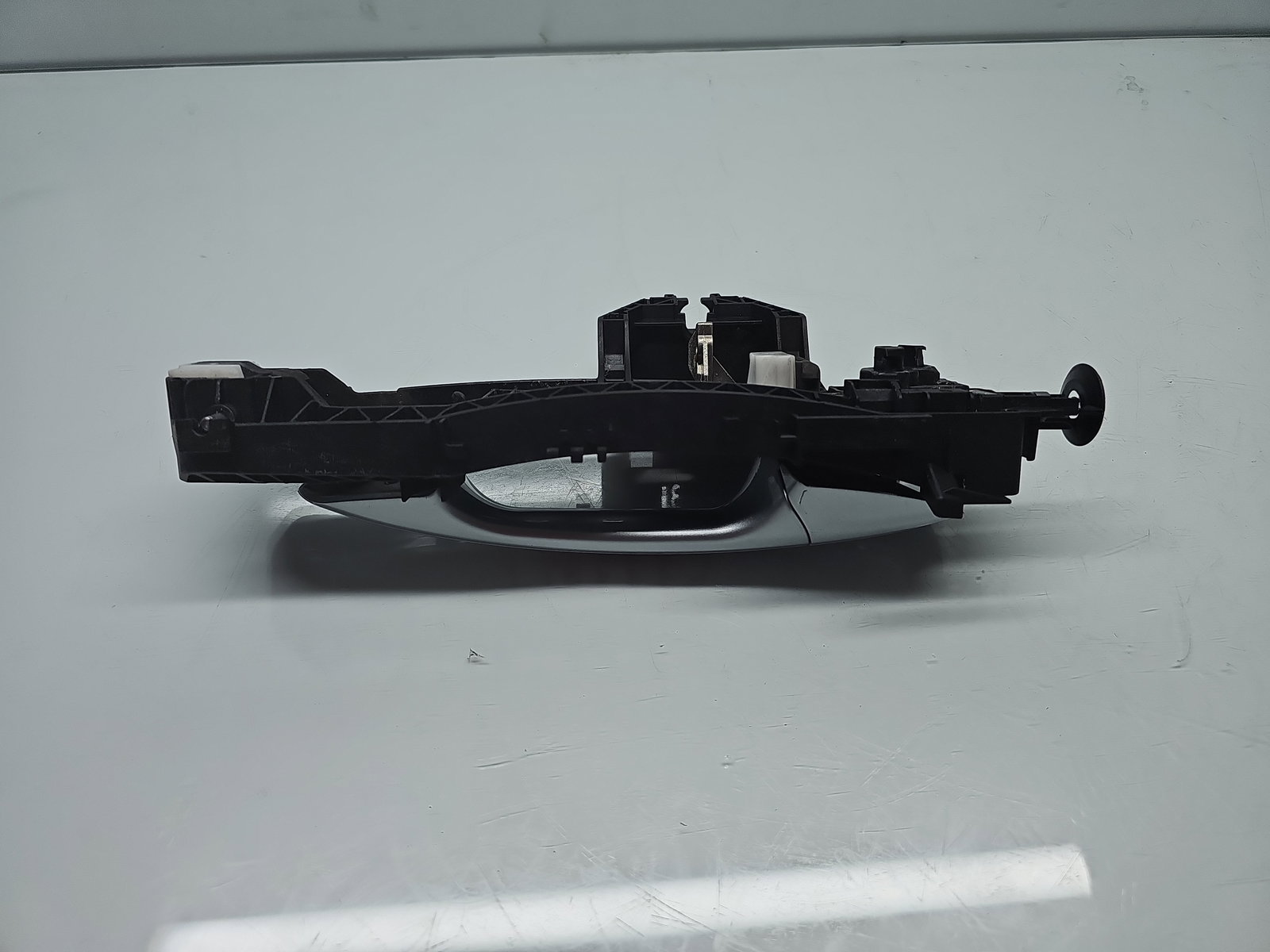 Maner usa stanga fata Mercedes Clasa C (W204) [Fabr 2007-2014] Berlina Facelift, AMG 988U Argintiu Diamat - imagine 4