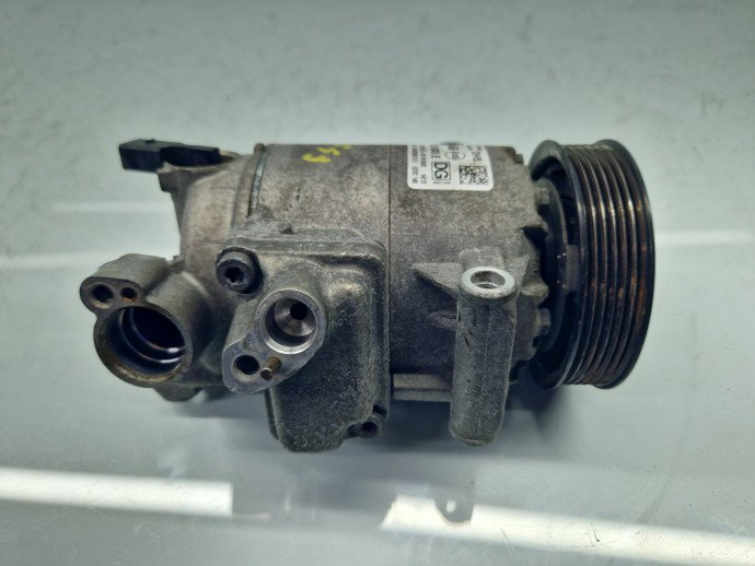 Compresor clima Volkswagen Sharan (7N) [Fabr 2011-prezent] 5N0820803E 2.0 TDI CFFB 103KW / 140CP