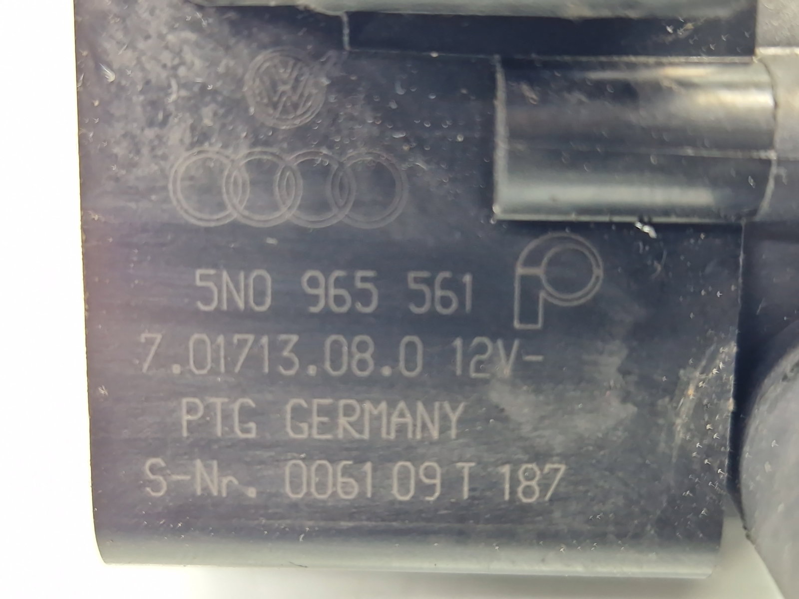 Pompa recirculare apa AUDI A3 (8P1) [Fabr 2003-2012] 5N0965561 2.0 TDI CBBB 125KW / 170CP - imagine 6