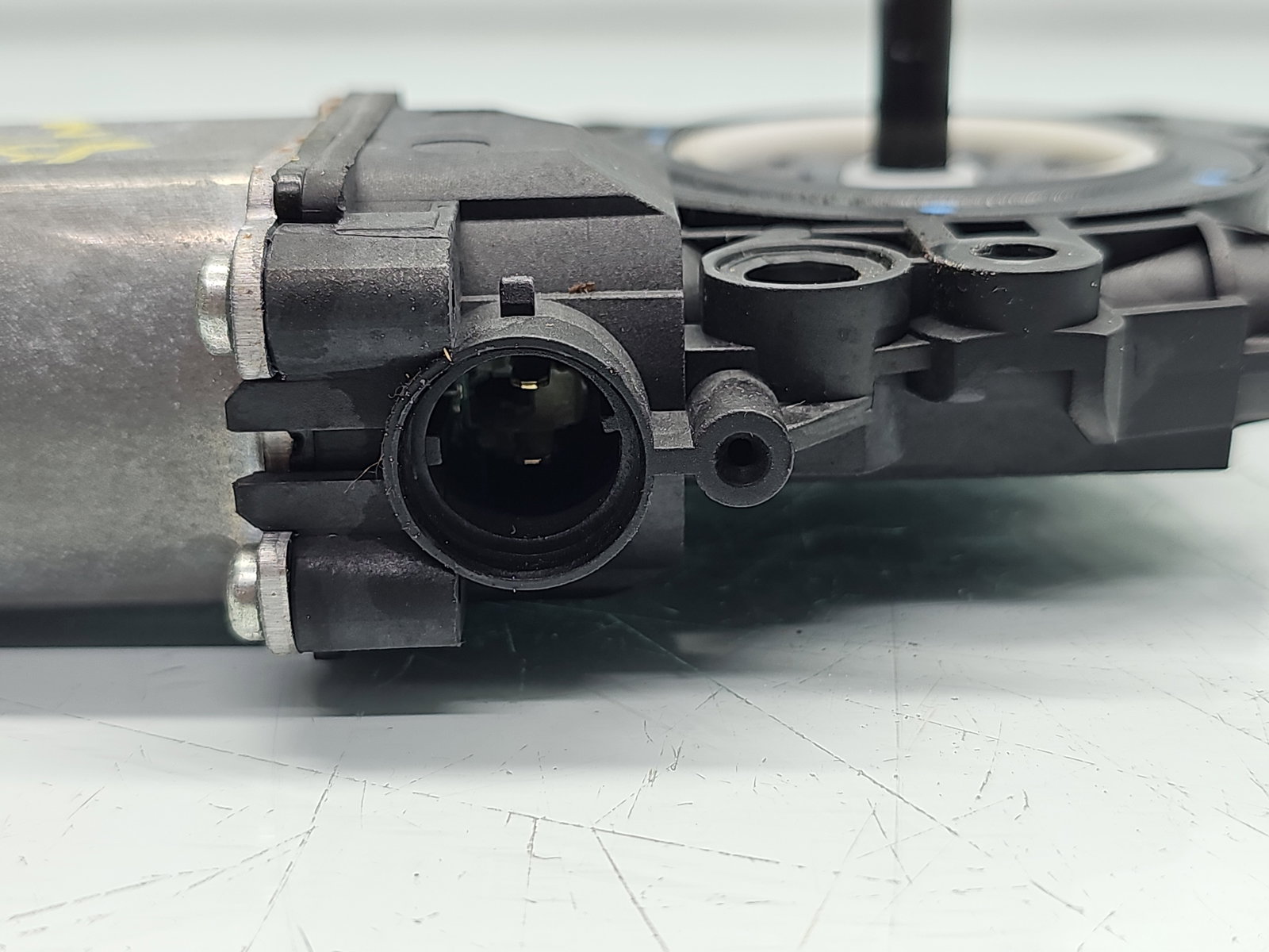 Motoras geam dreapta spate Hyundai ix35 (LM) [Fabr 2010-2017] 402353B - imagine 3