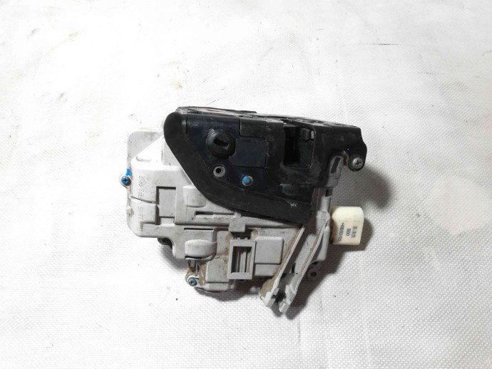 Broasca usa dreapta spate 8E0839016AA Audi A4 (8EC, B7) [Fabr 2004-2008] 2.0 BLB
