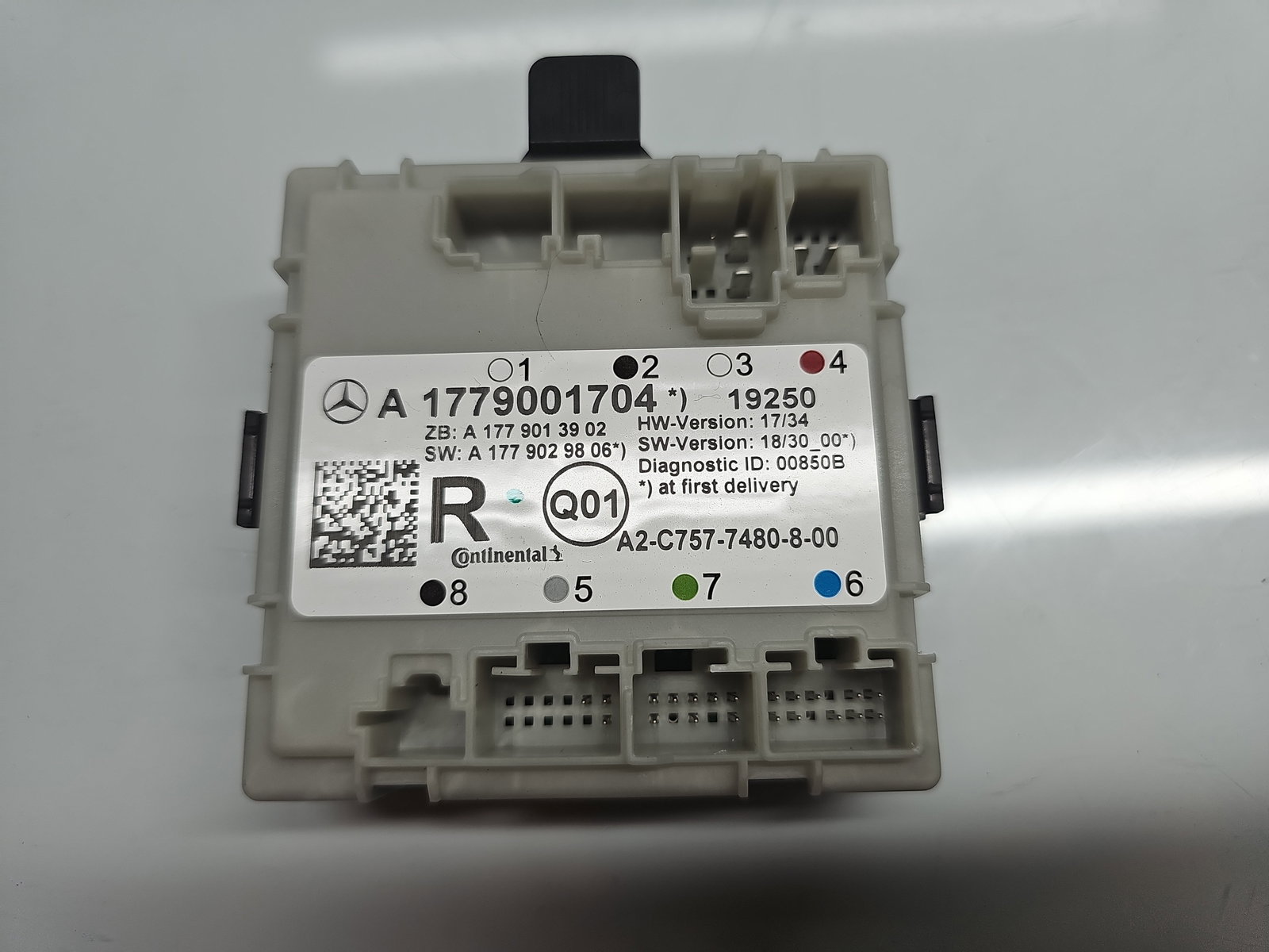 Modul confort Mercedes Clasa A (W177) [Fabr 2019-2024] A1779001704 - imagine 2