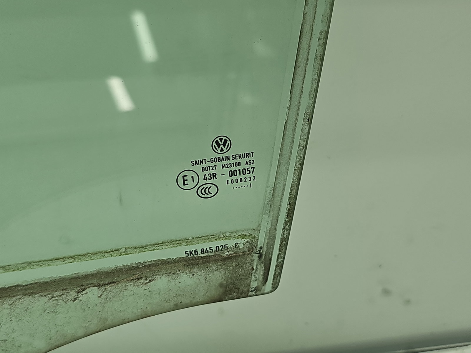 Geam usa stanga spate Volkswagen Golf 6 (5K1) [Fabr 2009-2013] Hatchback OEM - imagine 2
