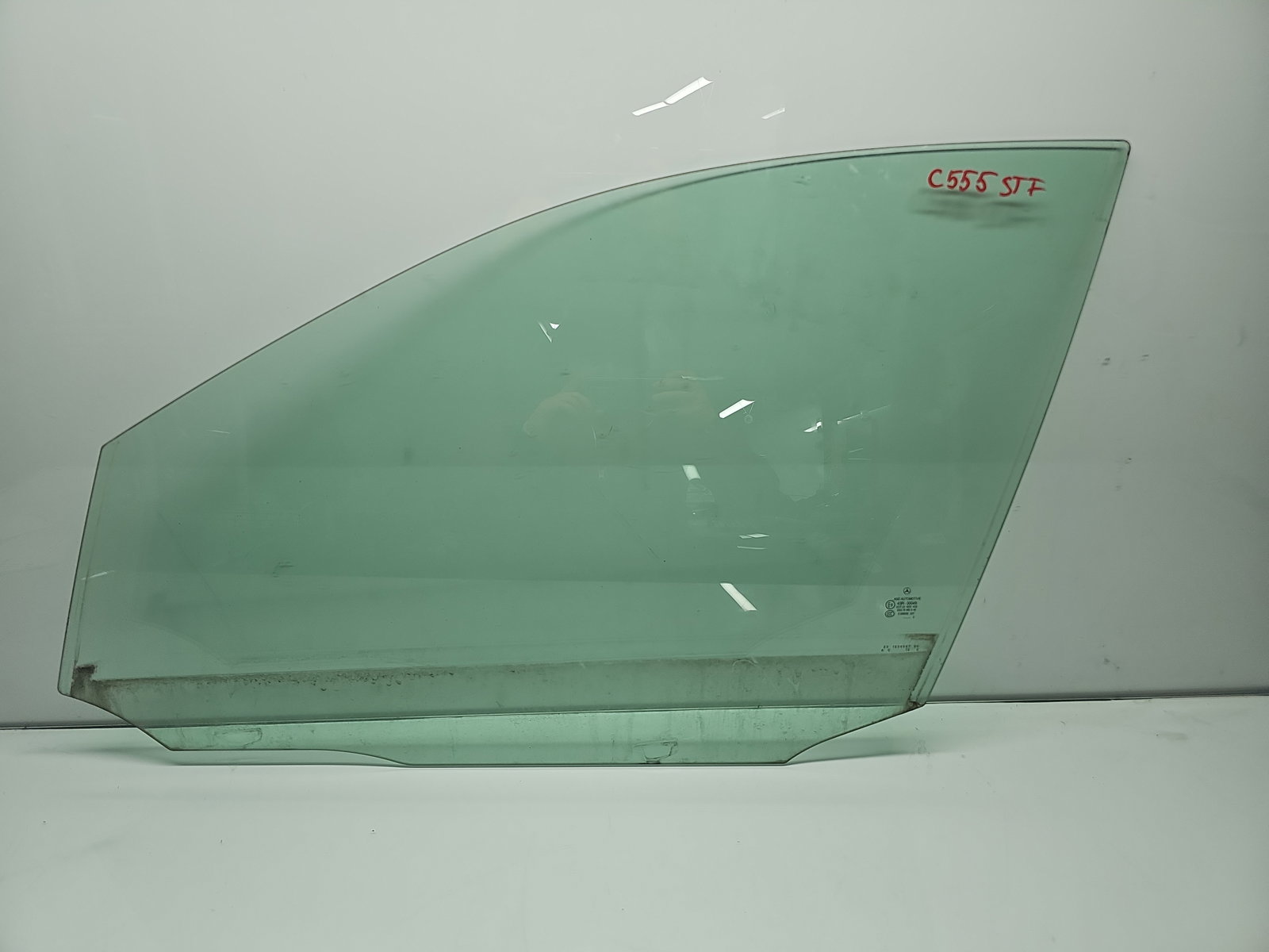 Geam usa stanga fata Mercedes Clasa C (W204) [Fabr 2007-2014] Berlina AMG, Facelift OEM - imagine 1