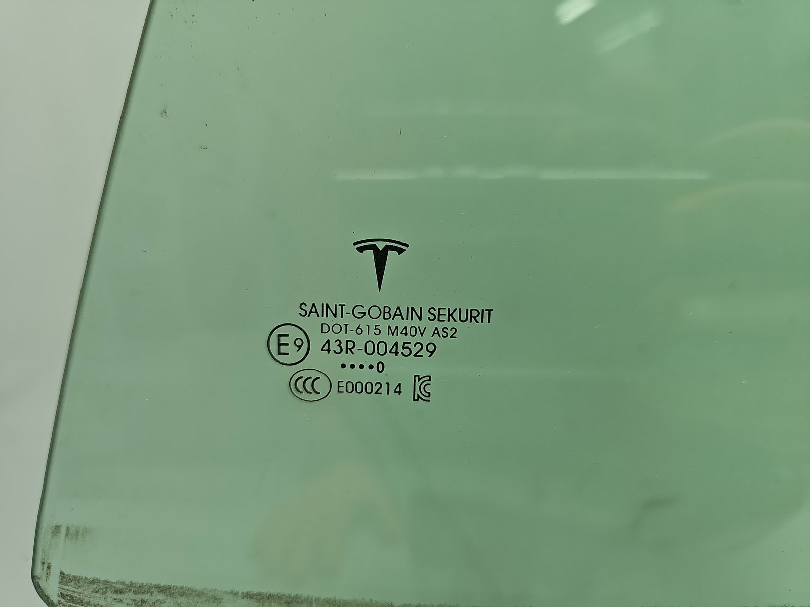 Geam usa stanga spate TESLA Model 3 [Fabr 2020-2025] OEM - imagine 2