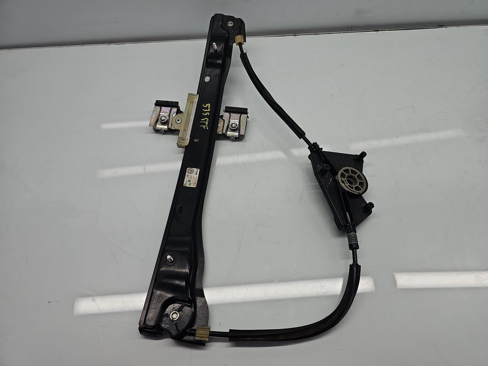 Macara electrica geam stanga fata Volkswagen UP [Fabr 2011-2019] 1S3837461A - imagine 1