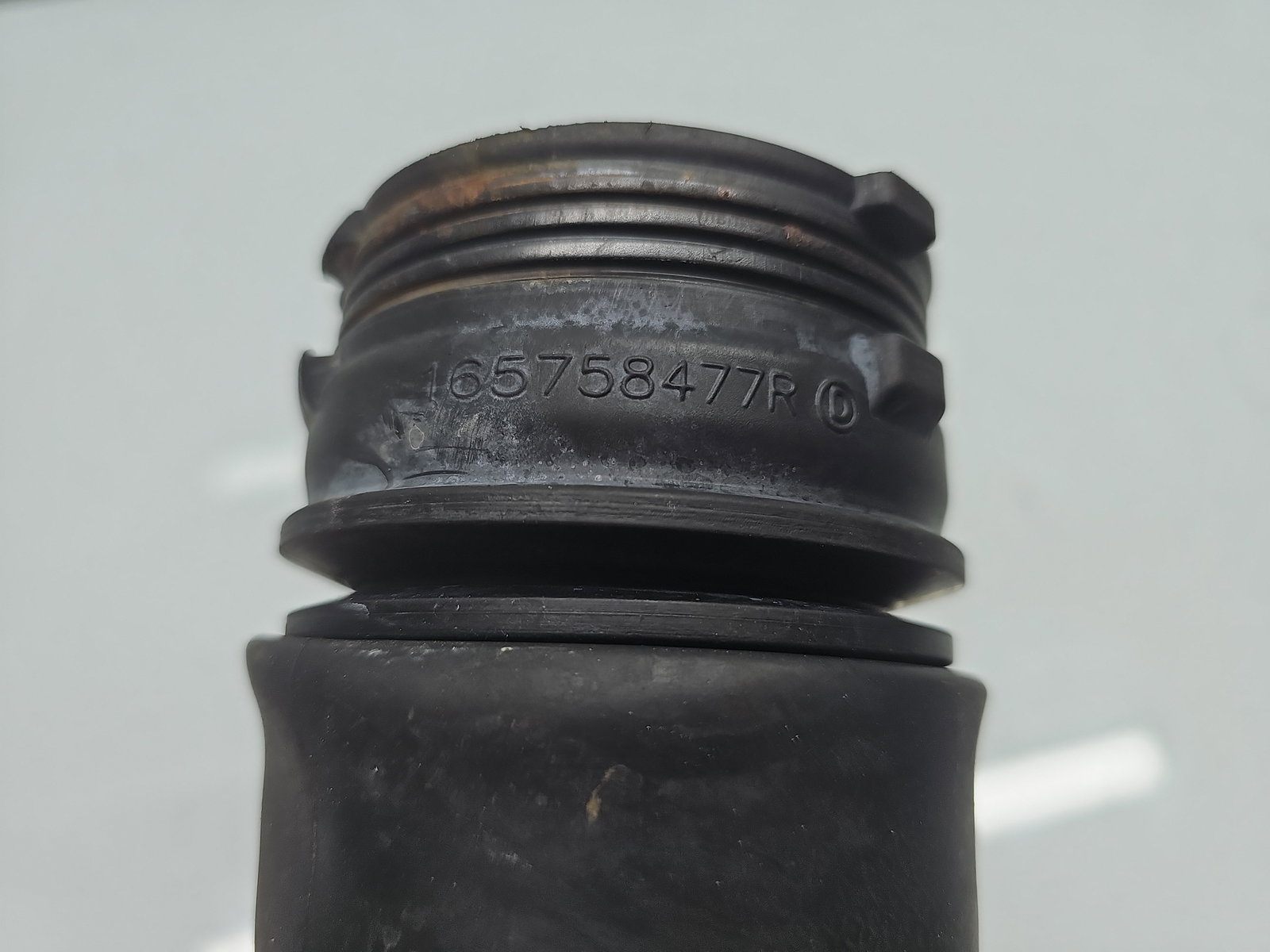 Tub admisie aer Dacia Duster 2 [Fabr 2017-2023] 165758477R 1.5 DCI K9K872 85KW / 115CP - imagine 5