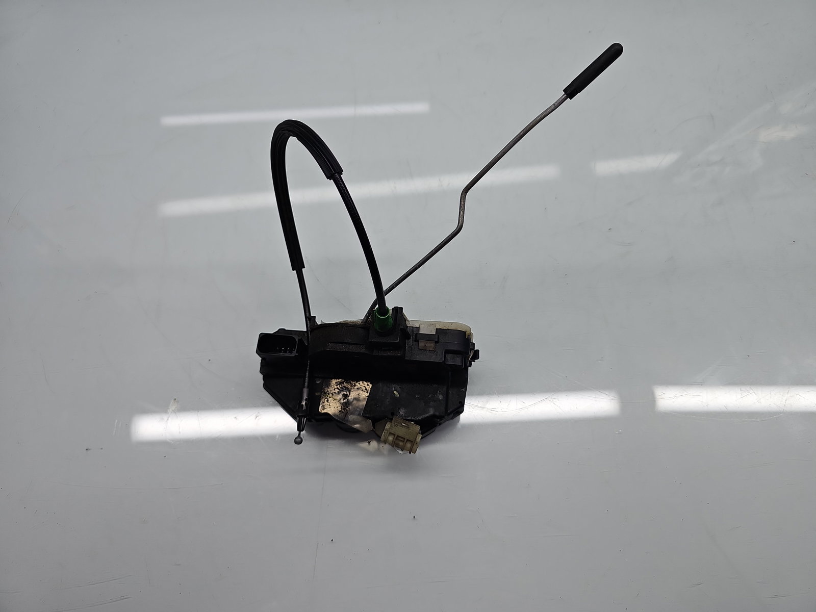 Broasca usa dreapta spate Opel Astra J [Fabr 2009-2015] 13578023