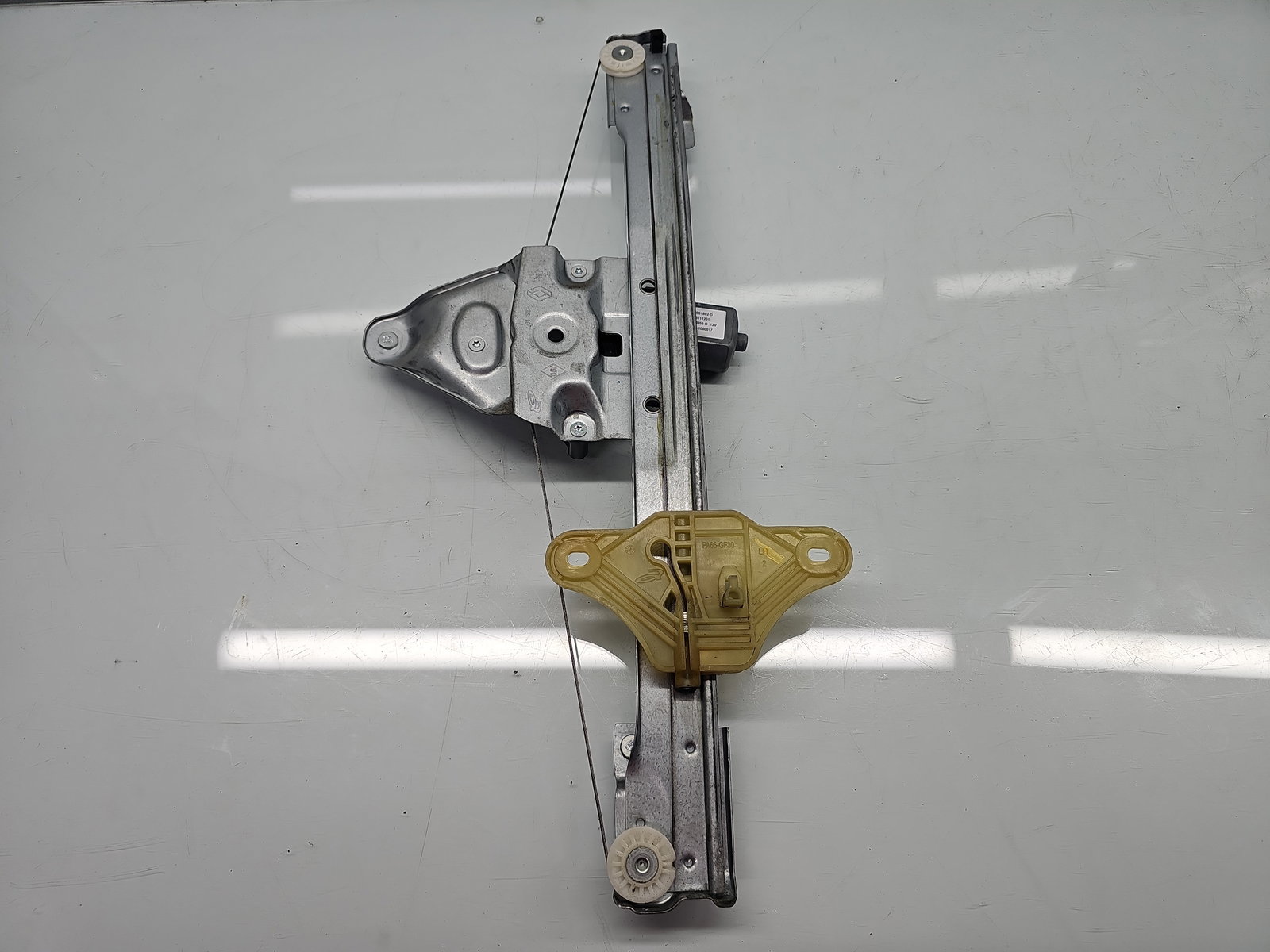 Macara electrica geam stanga fata Dacia Duster 2 [Fabr 2017-2023] 807210272R - imagine 4