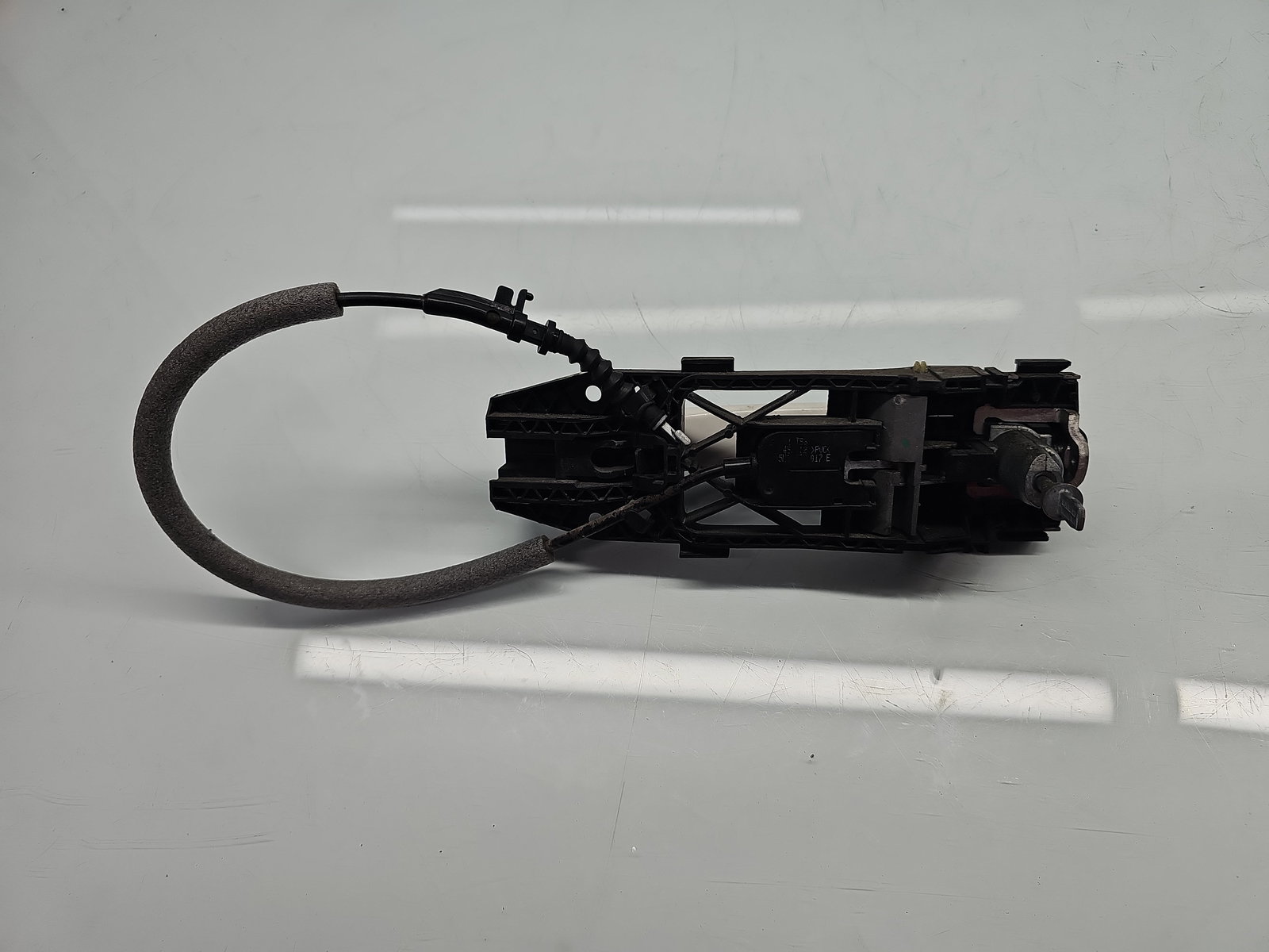 Maner usa dreapta fata Volkswagen UP [Fabr 2011-2019] LB9A - imagine 3