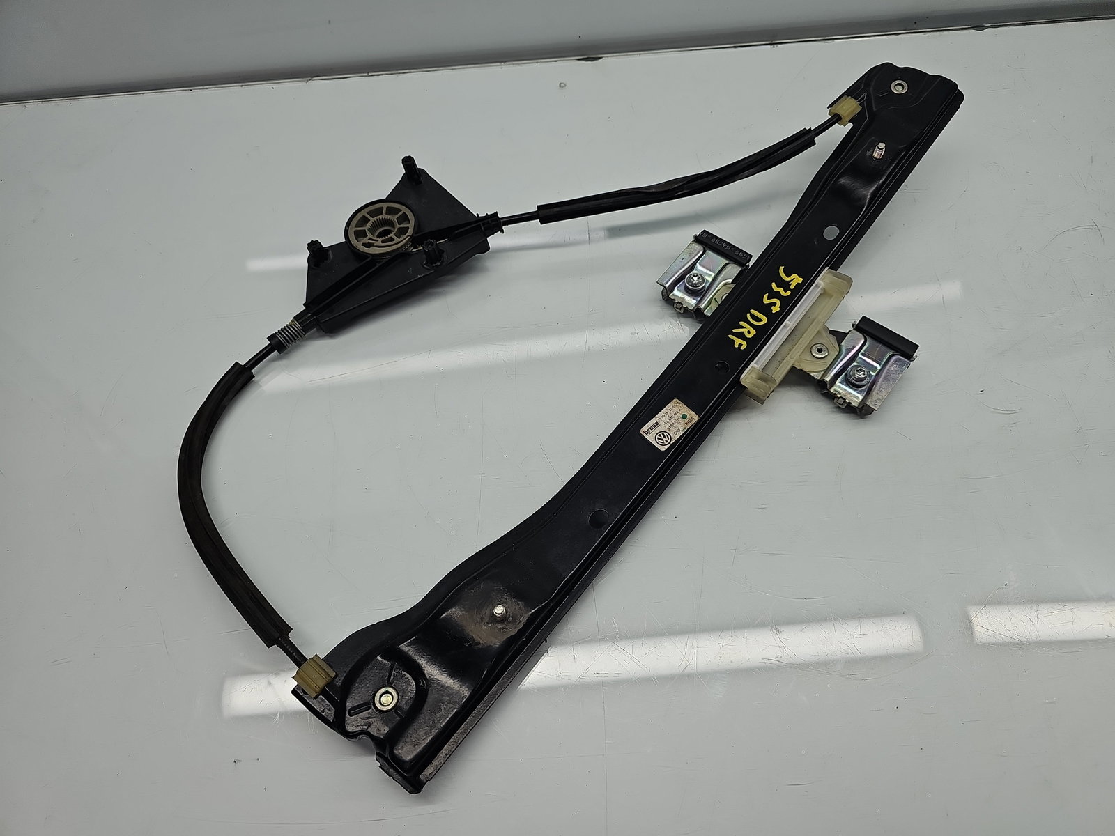 Macara electrica geam dreapta fata Volkswagen UP [Fabr 2011-2019] 1S3837462A - imagine 2