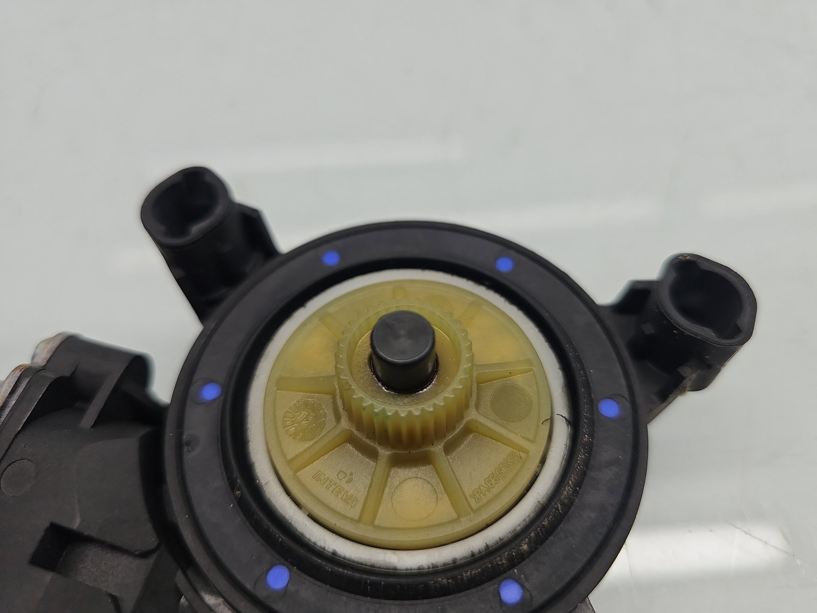 Motoras geam dreapta fata Volkswagen UP [Fabr 2011-2019] 6RU959801 - imagine 2