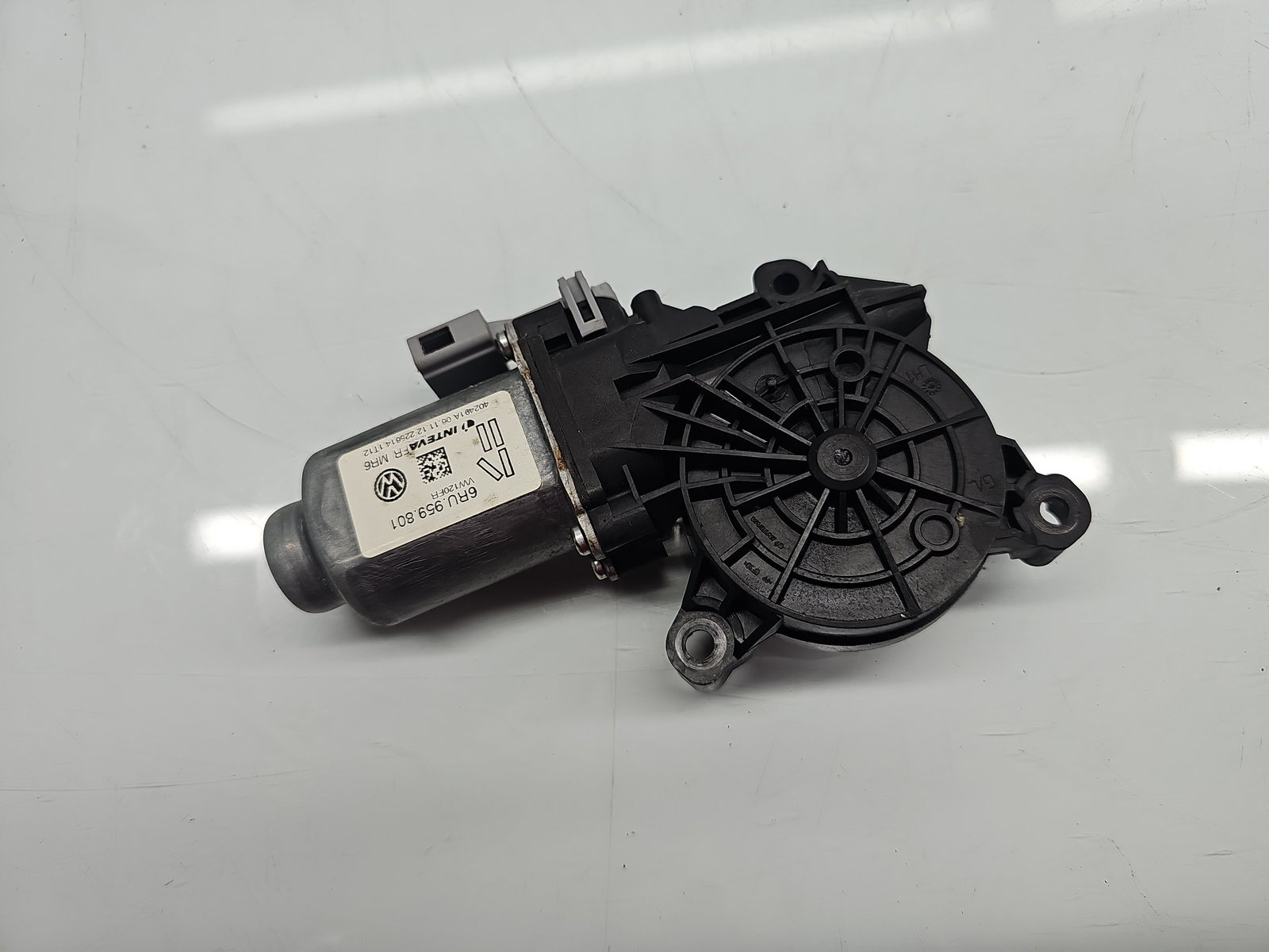 Motoras geam dreapta fata Volkswagen UP [Fabr 2011-2019] 6RU959801 - imagine 4