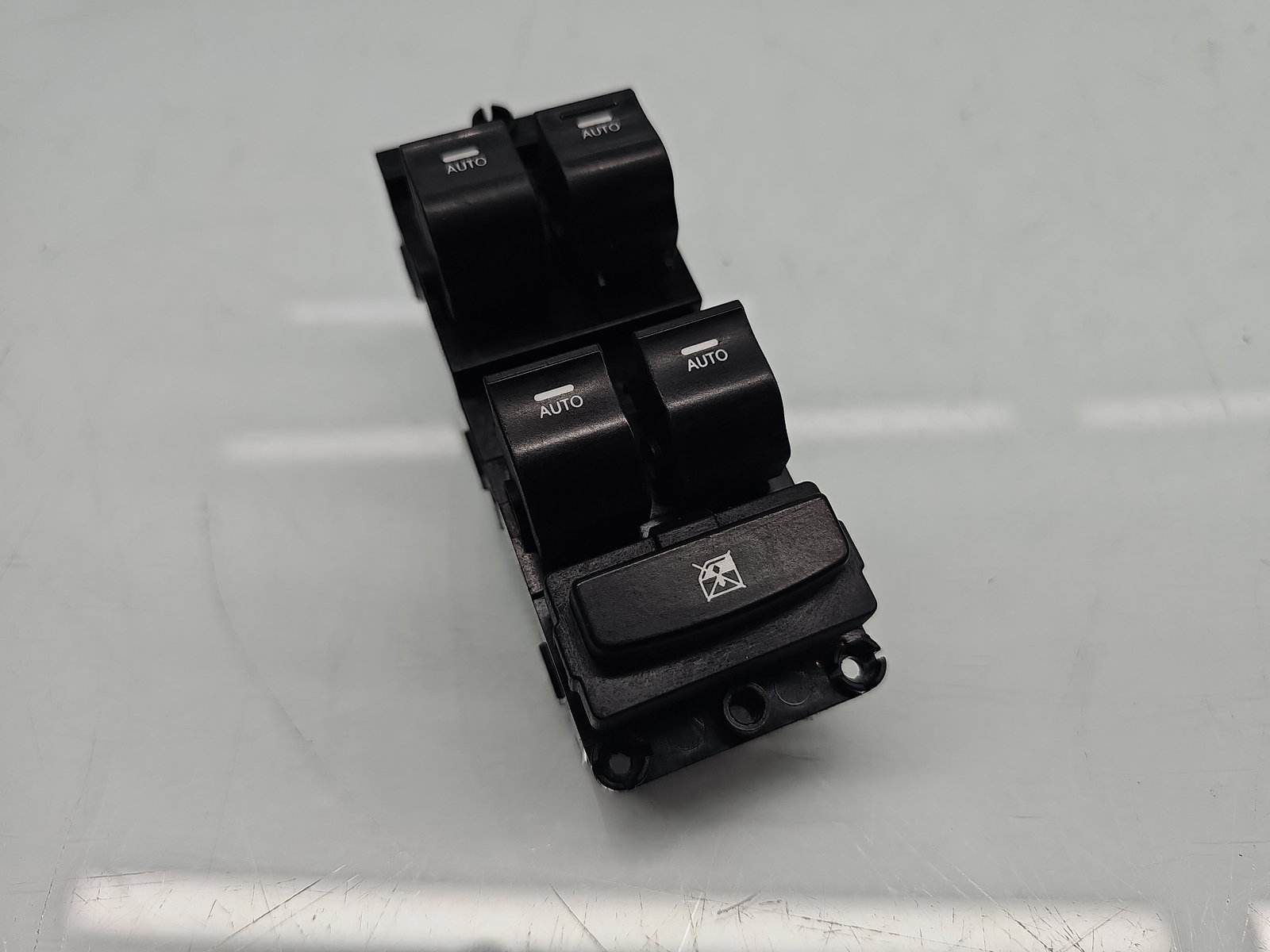 Butoane comanda geamuri sofer Hyundai i40 Wagon [Fabr 2012-2019] 93570-3Z050 - imagine 4