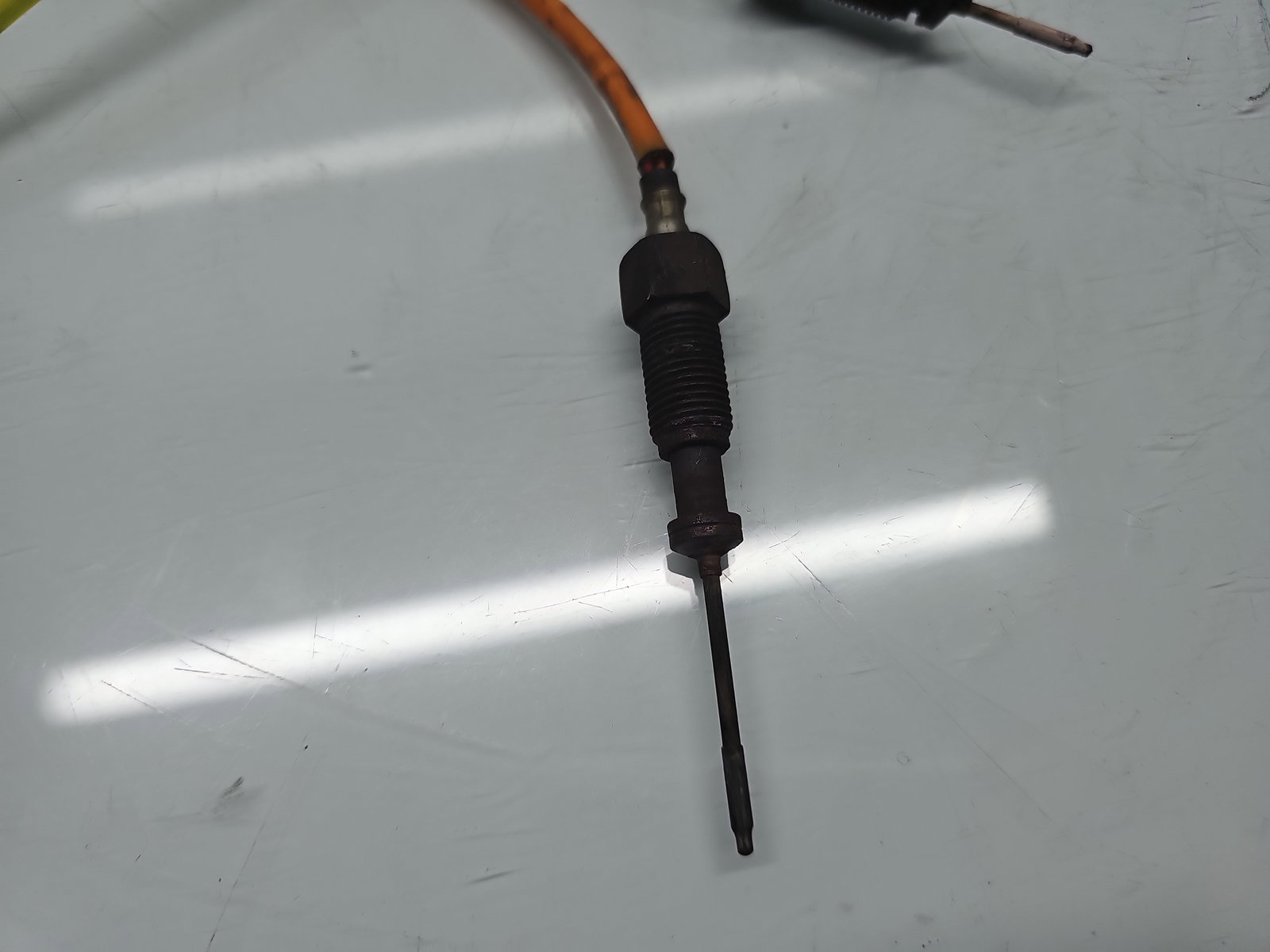 Senzor temperatura gaze Dacia Duster 2 [Fabr 2017-2023] 226582354R 1.5 DCI K9K872 85KW / 115CP - imagine 2