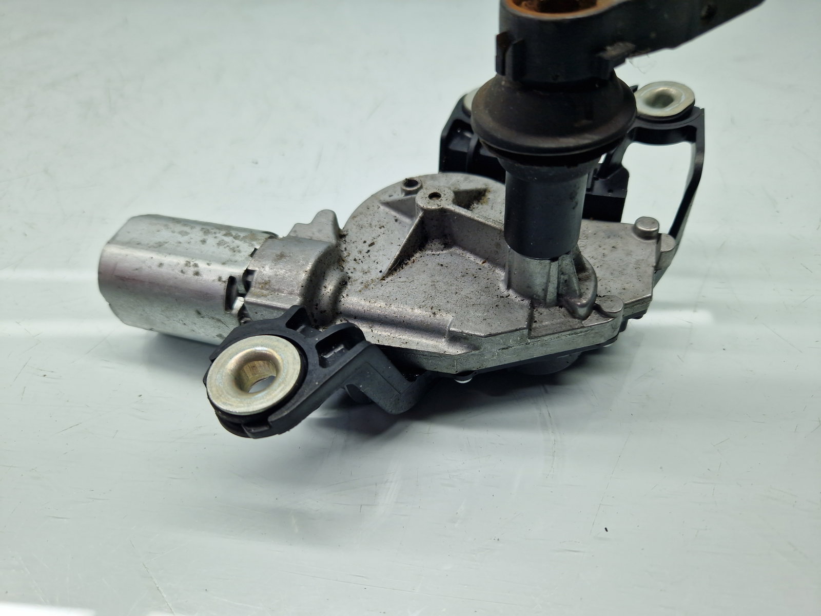 Motoras stergator haion Volkswagen Golf 6 (5K1) [Fabr 2009-2013] 5K6955711B - imagine 2