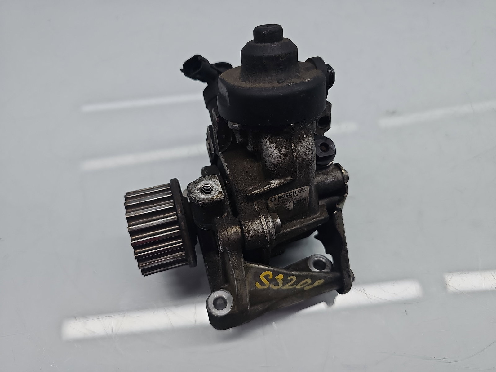 Pompa inalta presiune Dacia Logan 2 [Fabr 2012-2020] 167007358R - imagine 1