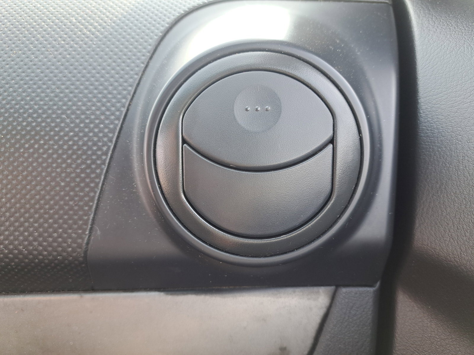 Grila aerisire dreapta Chevrolet Aveo (T250, T255) [Fabr 2003-2011] OEM - imagine 1