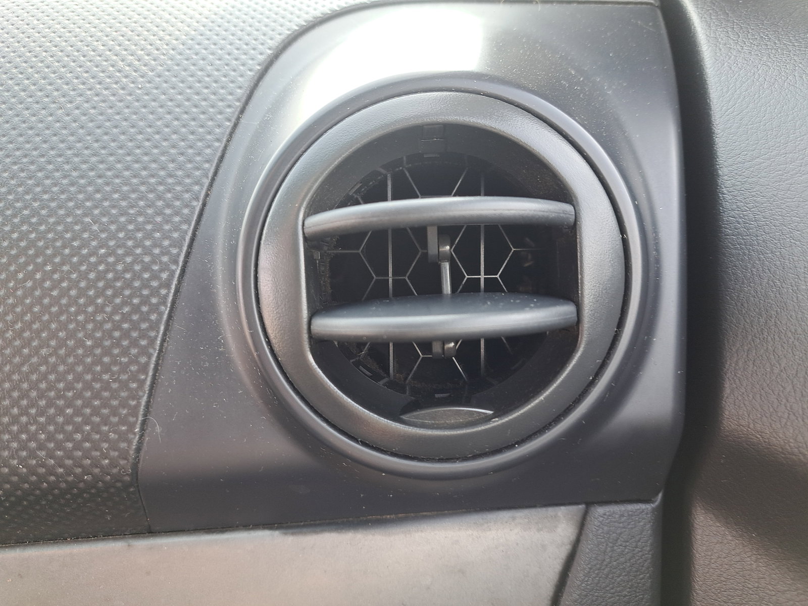 Grila aerisire dreapta Chevrolet Aveo (T250, T255) [Fabr 2003-2011] OEM - imagine 2