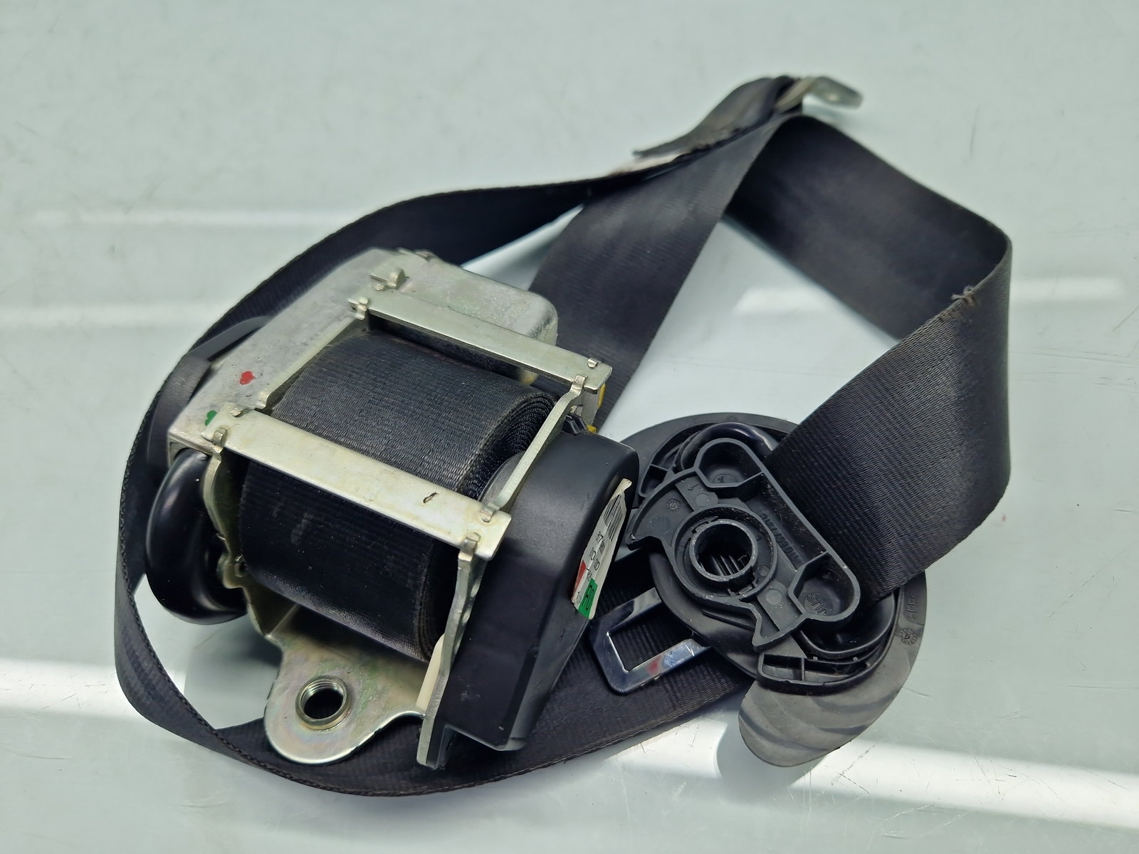 Centura stanga fata Volkswagen Golf 6 (5K1) [Fabr 2009-2013] 1K4857705BH - imagine 1