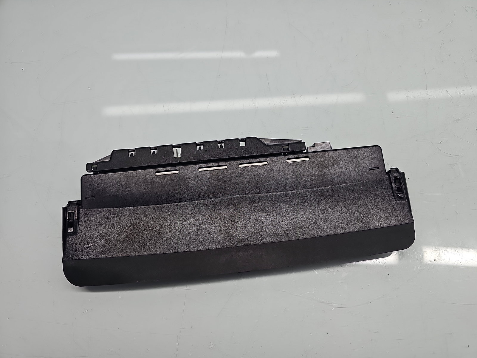 Stop auxiliar Volkswagen Passat CC (358) Facelift [Fabr 2012-2016] 3C8945087B - imagine 4